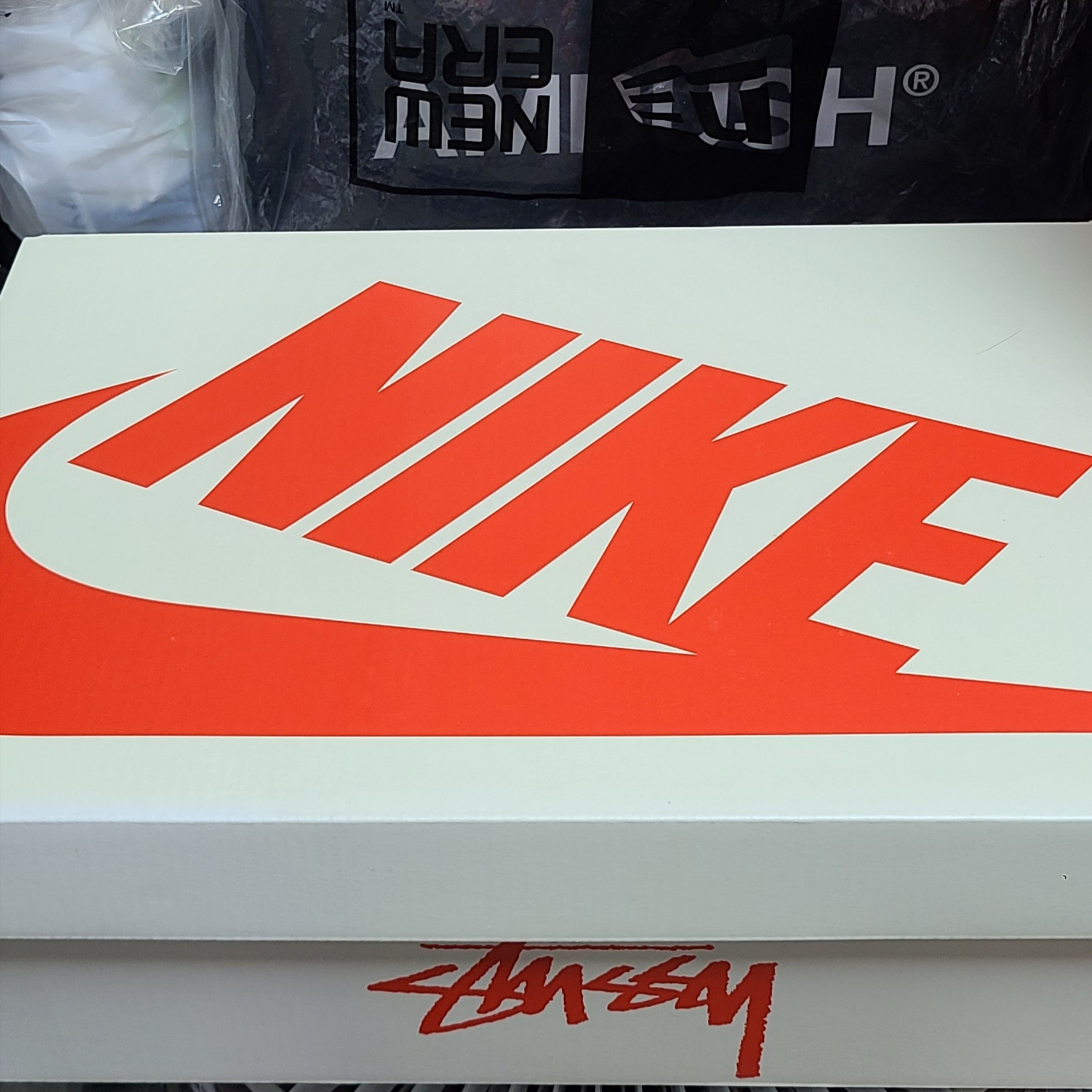 Nike x Stussy Air Force 1 '07 Mid SP Fossil 착용 스타일 - 1