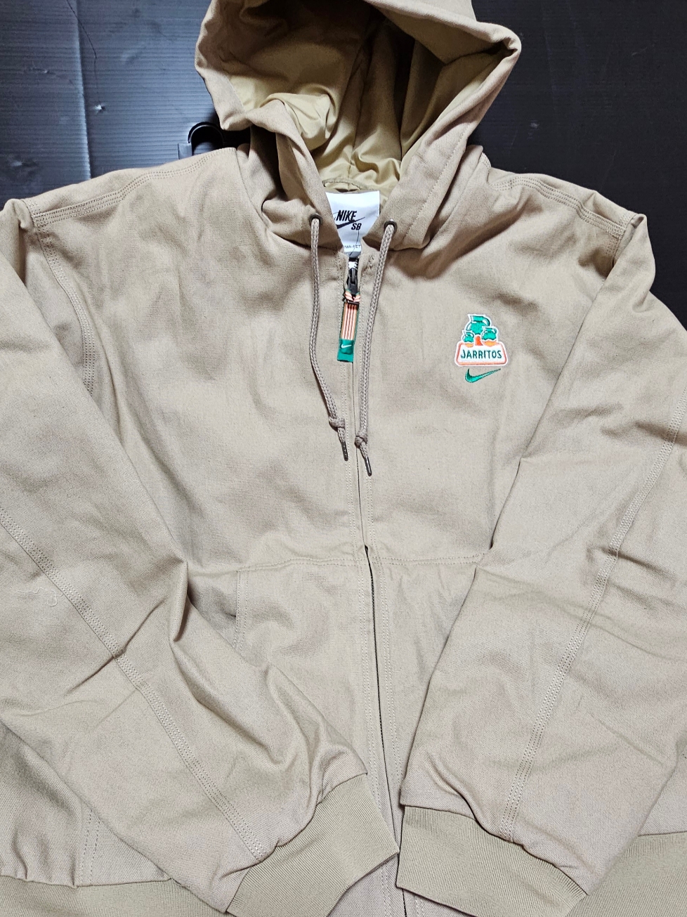 Nike x Jarritos SB Padded Skate Jacket Khaki - Asia 착용 스타일 - 1