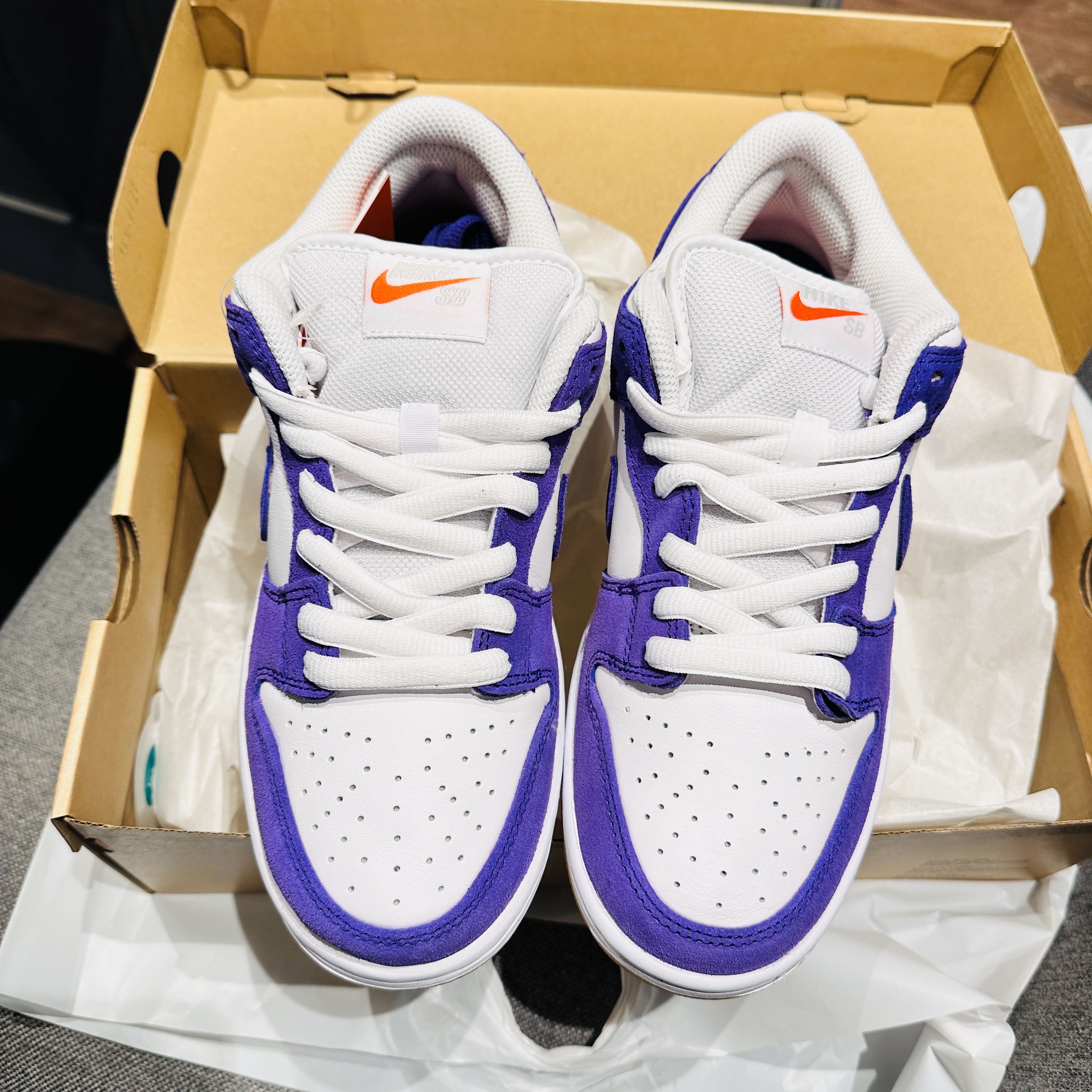 Nike Dunk Low Pro SB Court Purple 착용 스타일 - 1
