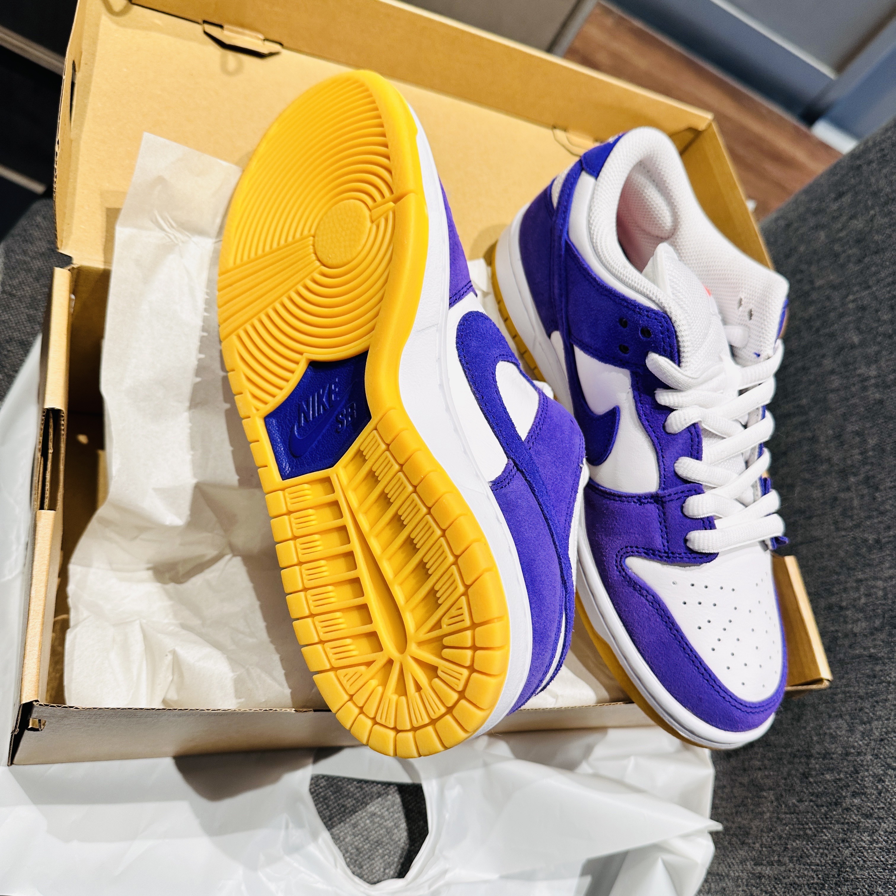 Nike Dunk Low Pro SB Court Purple 착용 스타일 - 4