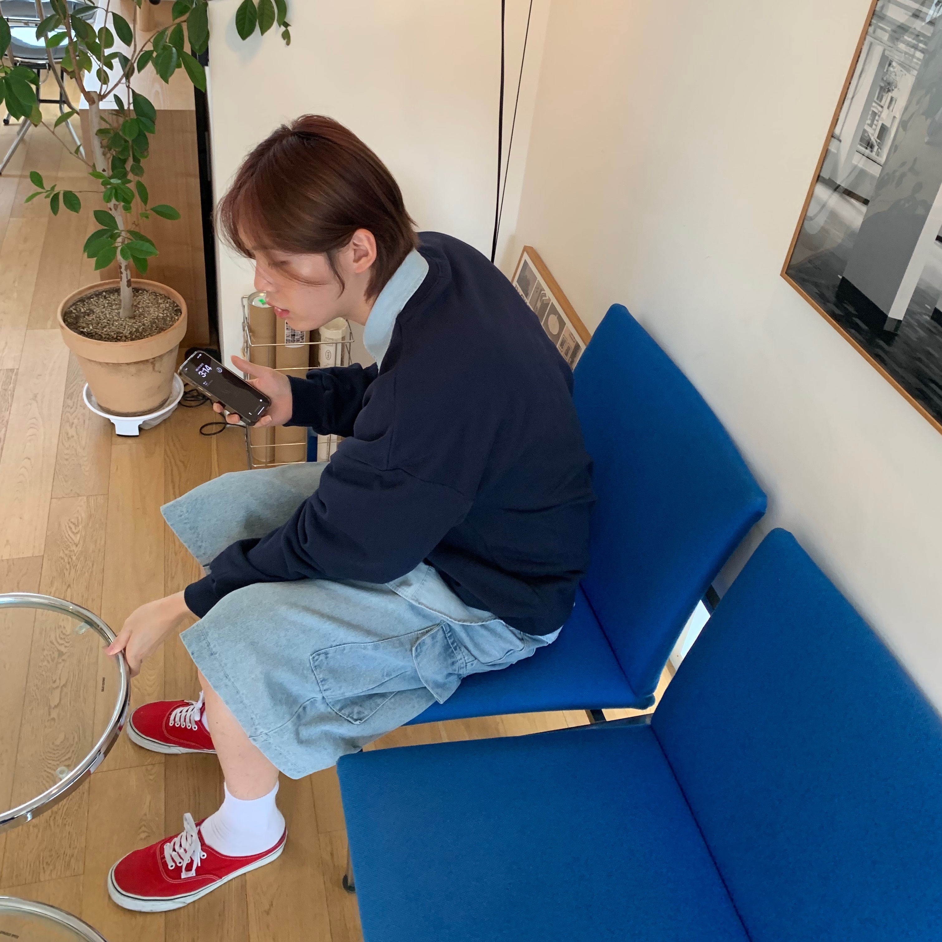 Vans Authentic Red 착용 스타일 - 3
