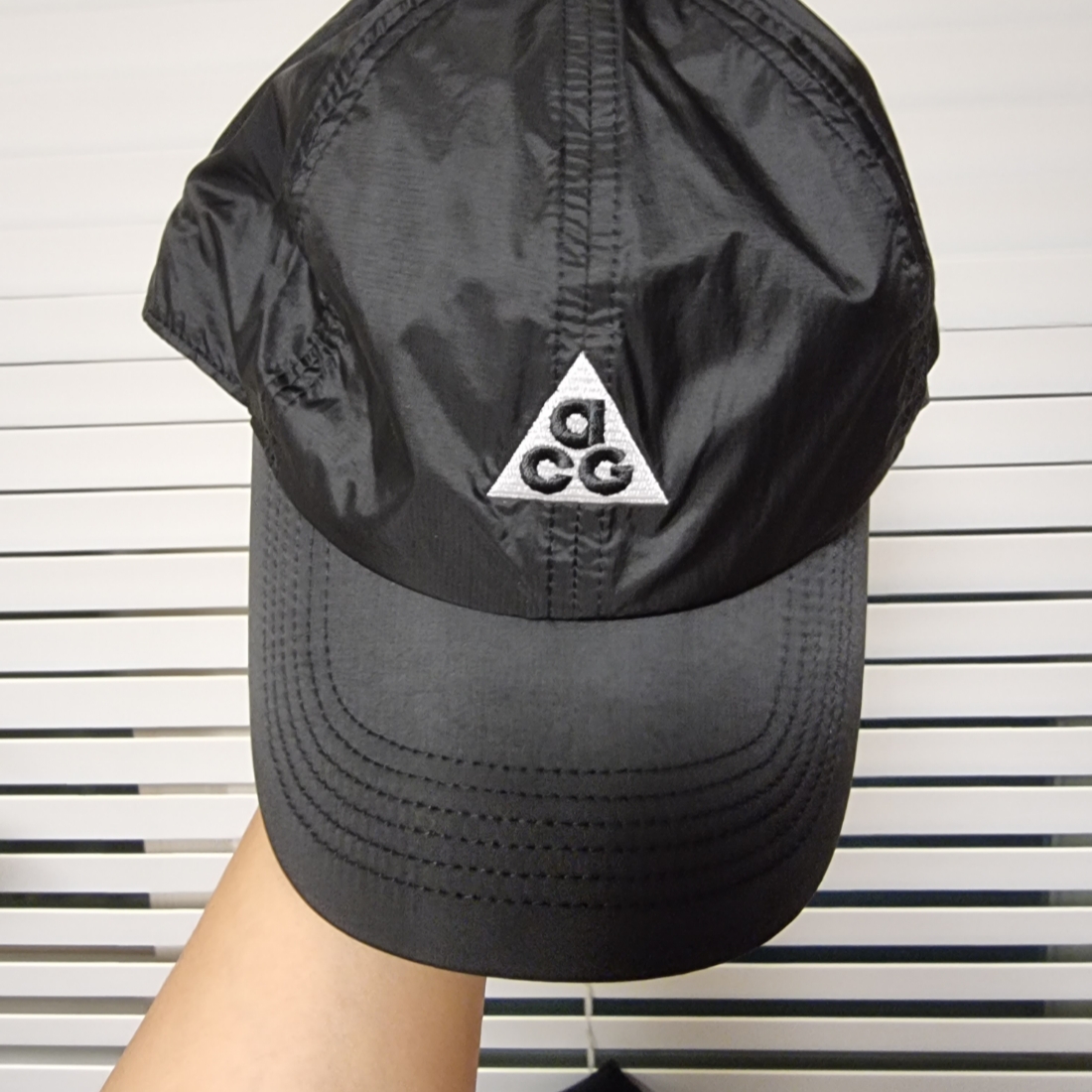 Nike ACG Trail Cap Black 착용 스타일