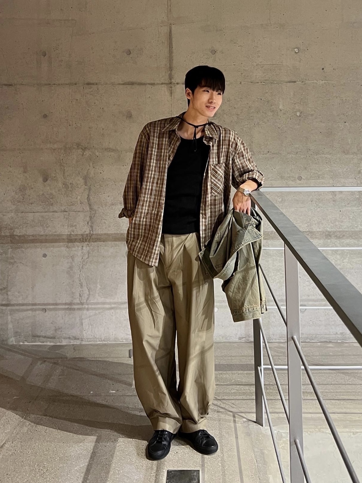 Common Projects Original Achilles Low Black 착용 스타일