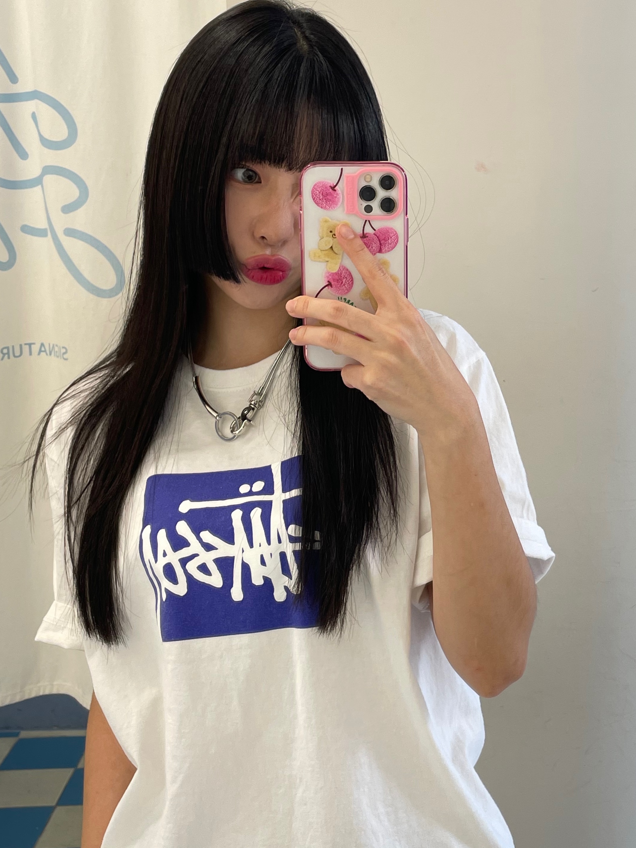 Stussy Stock Box T-Shirt White 착용 스타일 - 1