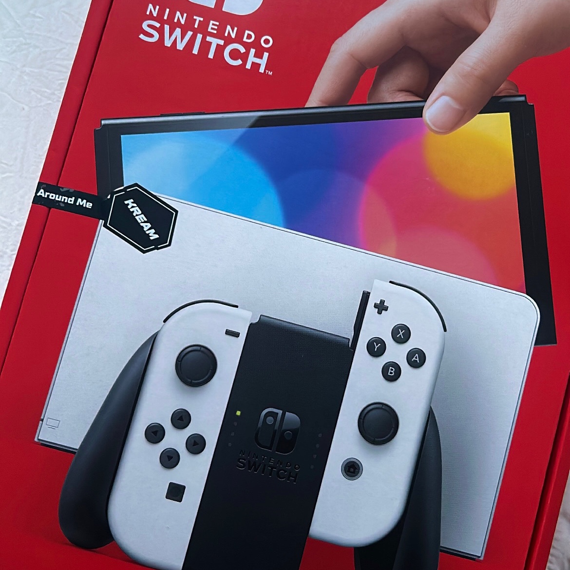 Nintendo Switch OLED White (Korean Ver.) 착용 스타일 - 3