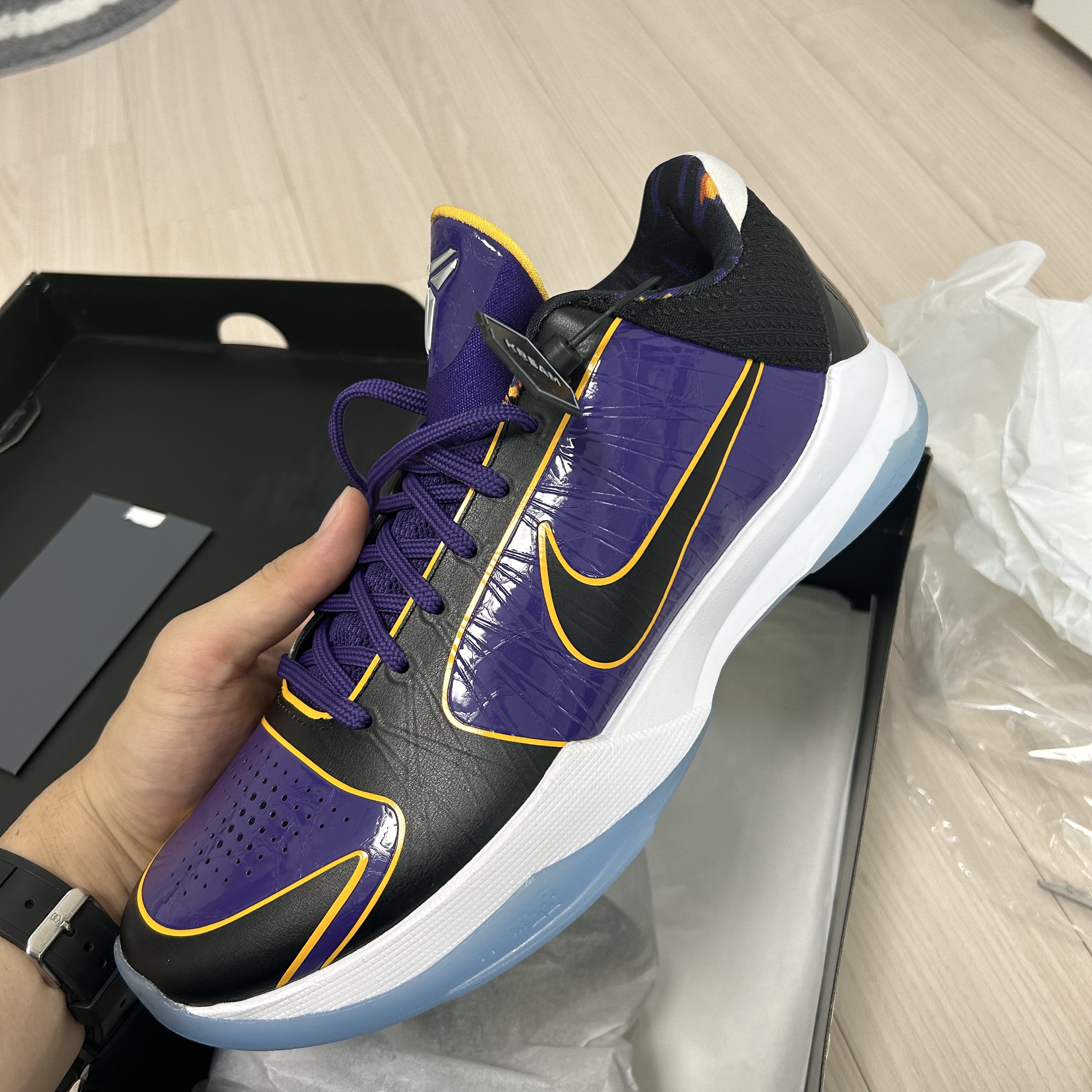 Nike Kobe 5 Protro 5X Champ 착용 스타일