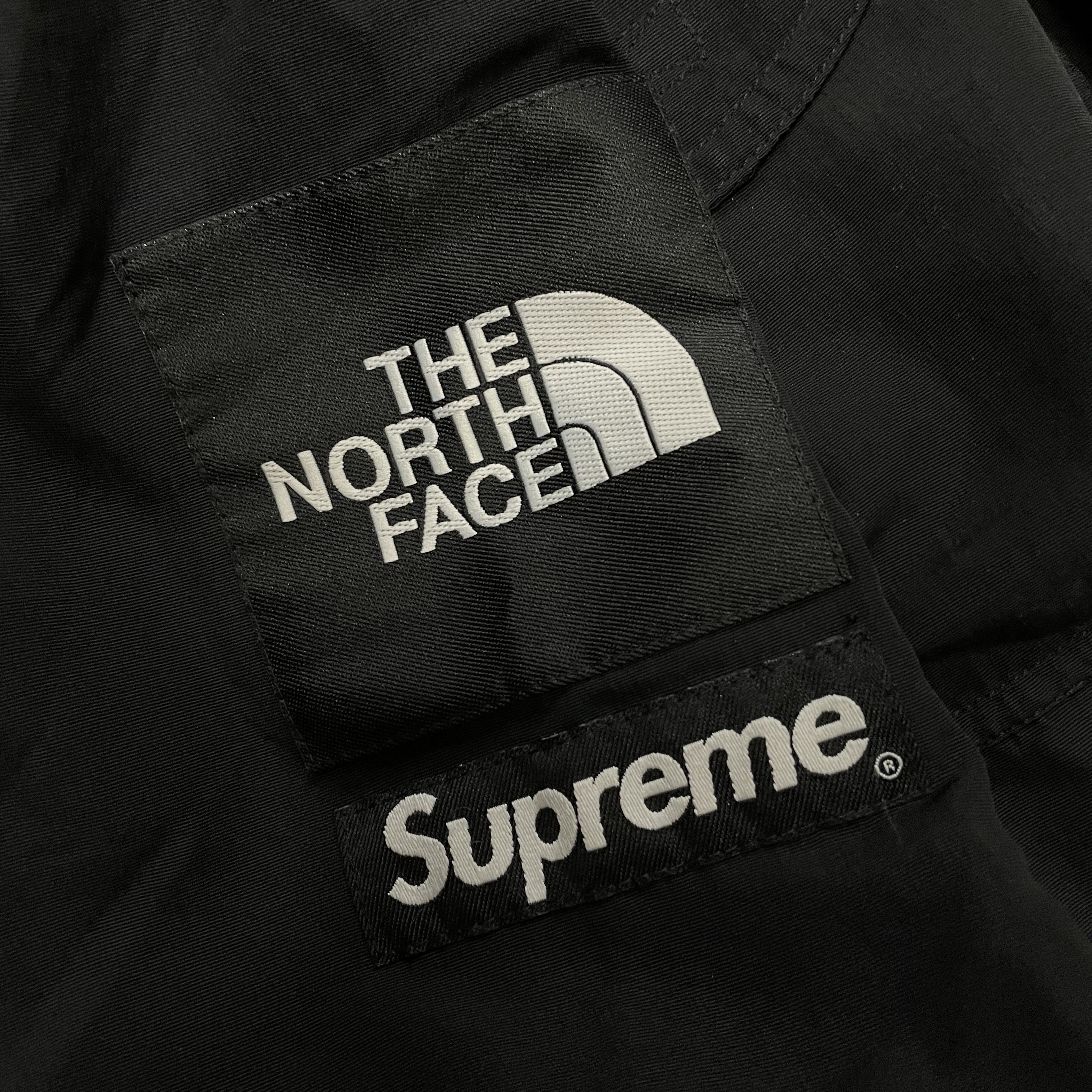 Supreme x The North Face Trekking Convertible Jacket Black - 22SS 착용 스타일 - 1