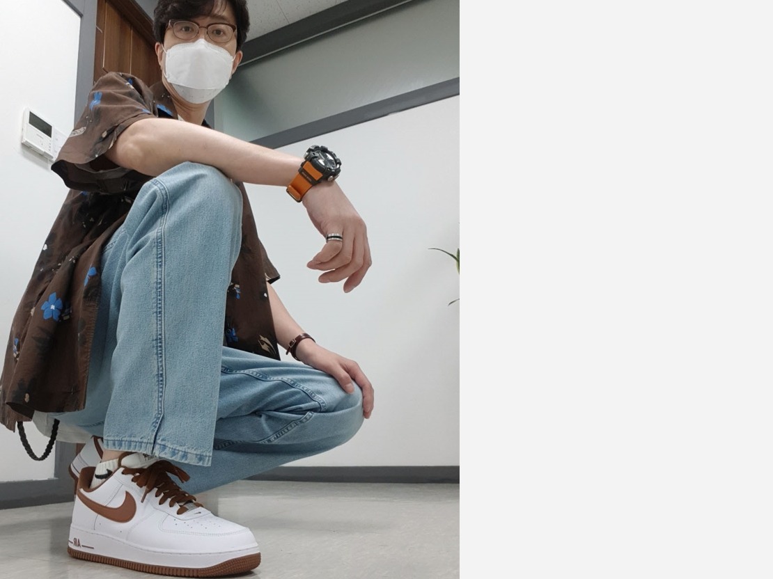 Nike Air Force 1 '07 Pecan 착용 스타일