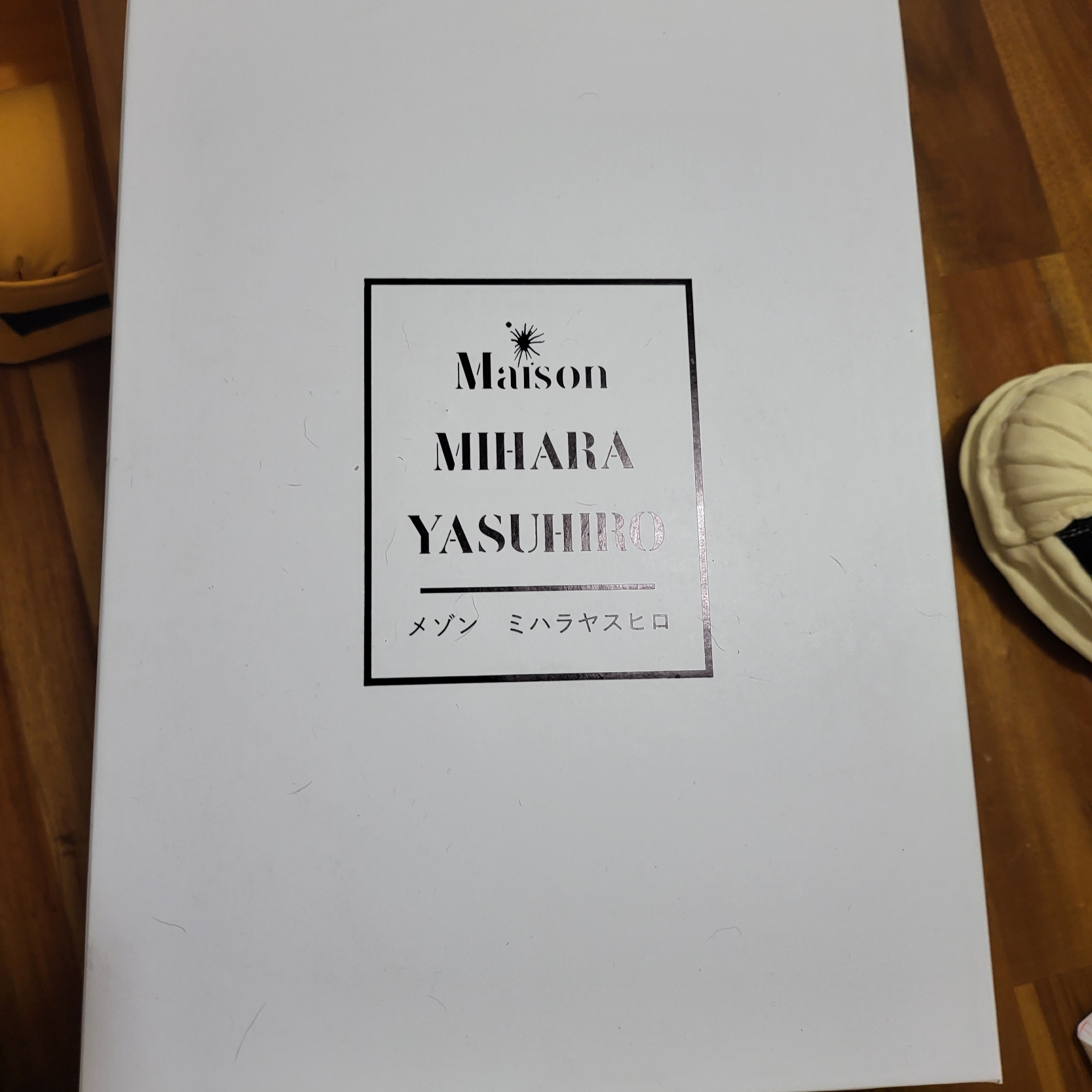Maison Mihara Yasuhiro Blakey VL OG Sole Canvas Low-top Sneakers Black 착용 스타일 - 2