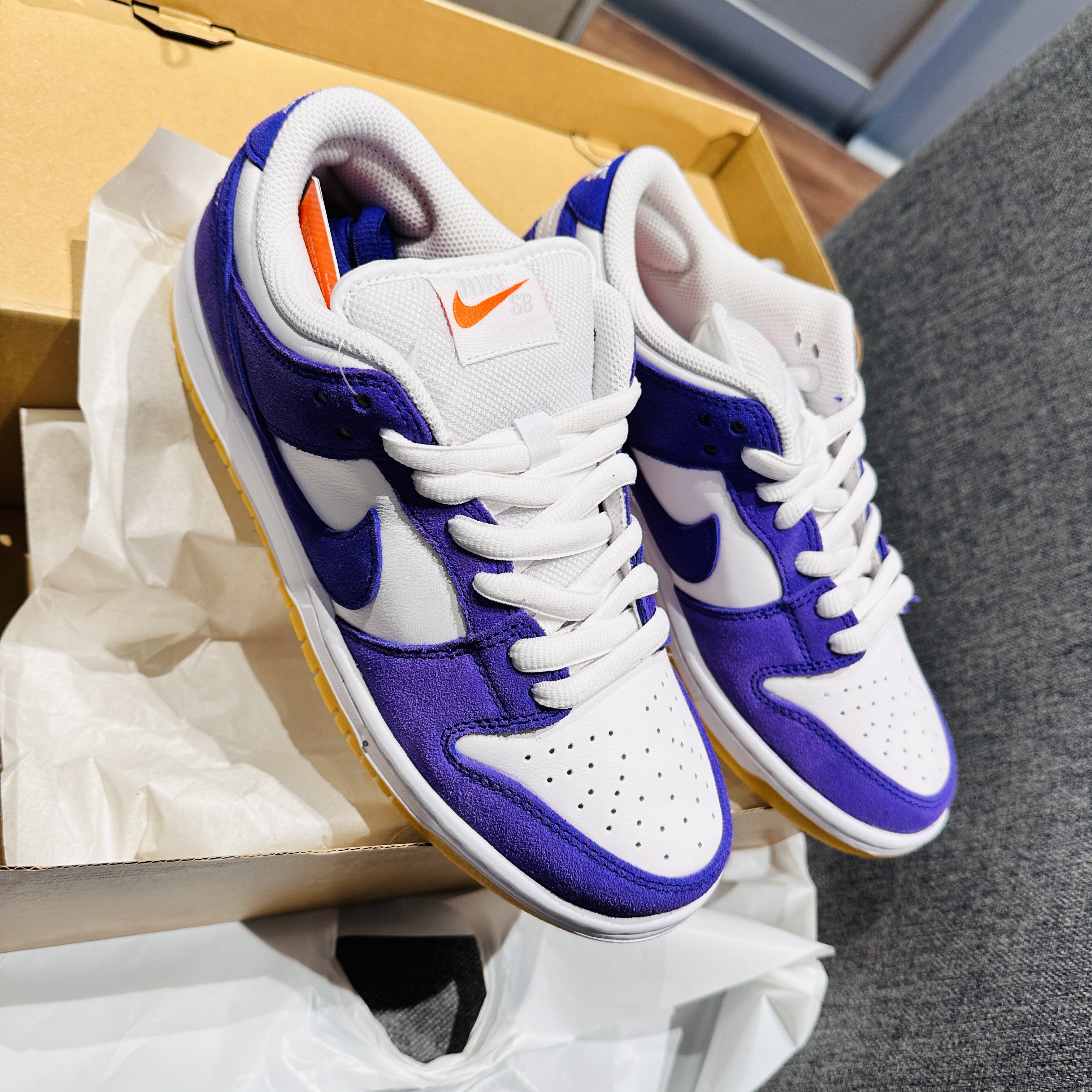 Nike Dunk Low Pro SB Court Purple 착용 스타일 - 2