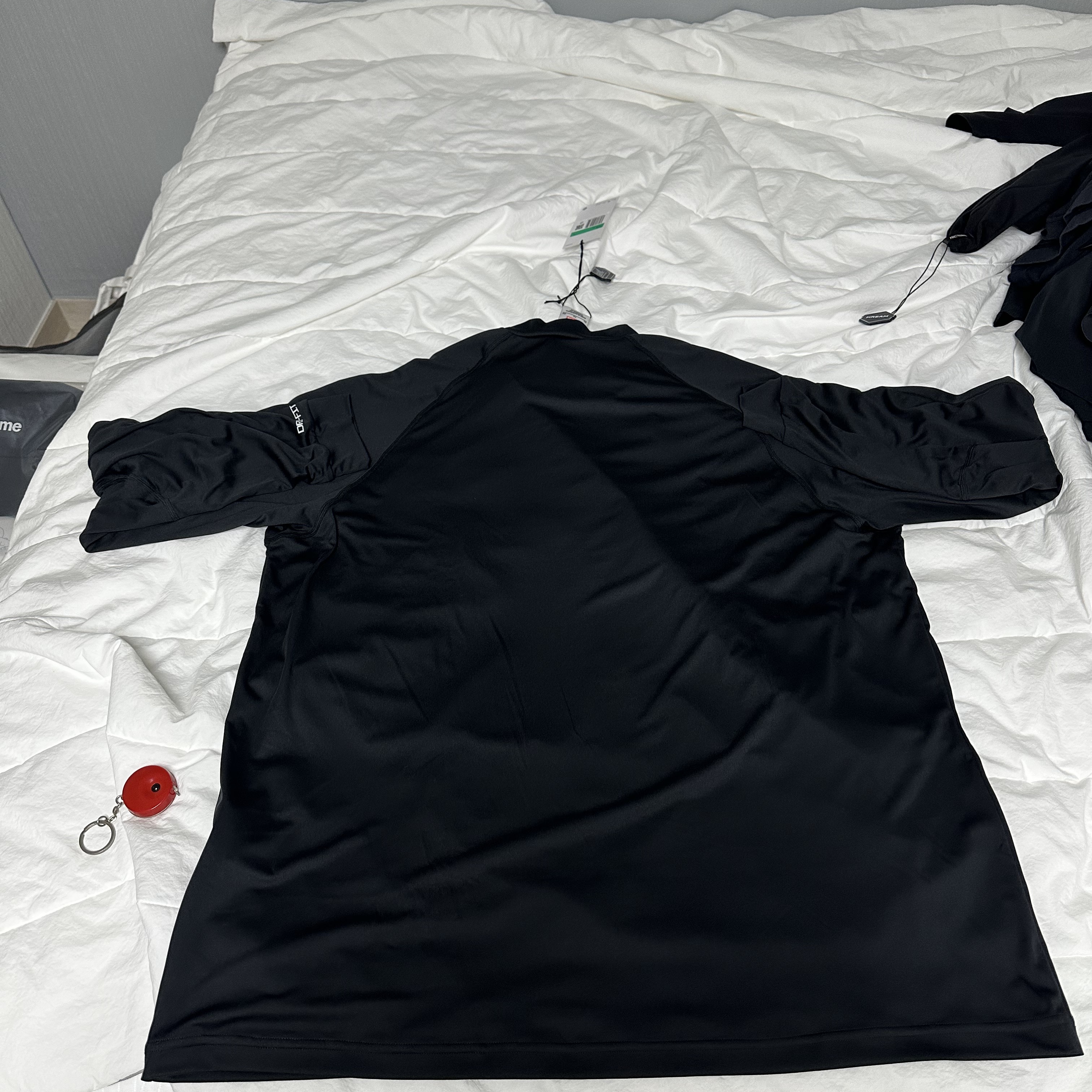 Supreme x Nike ACG Jersey Black - 22FW 착용 스타일 - 2