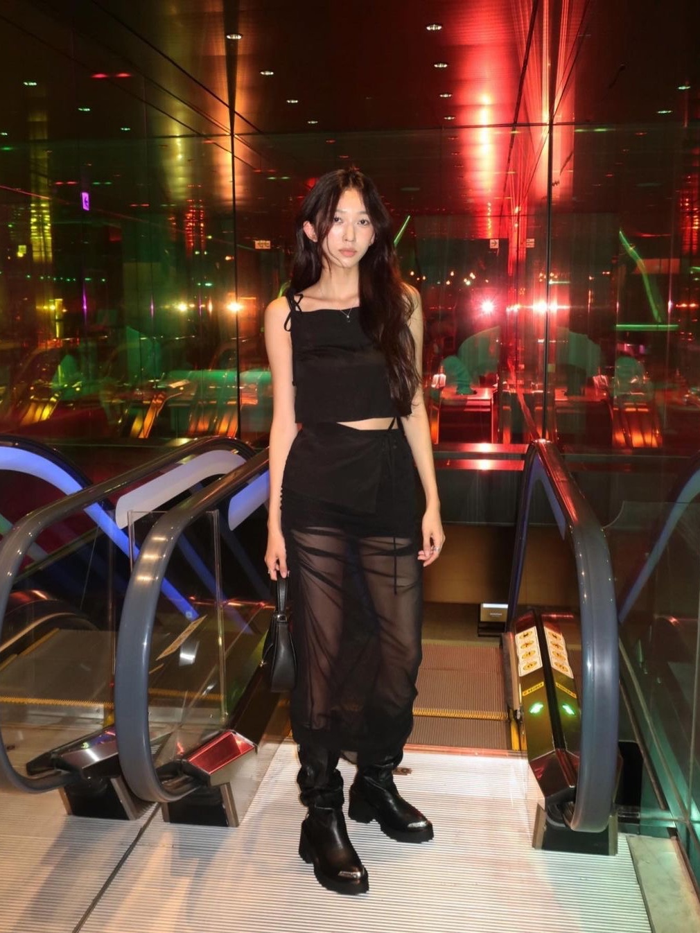 Leha Women Sheer Layering DrapEd Skirt Black 착용 스타일 - 2