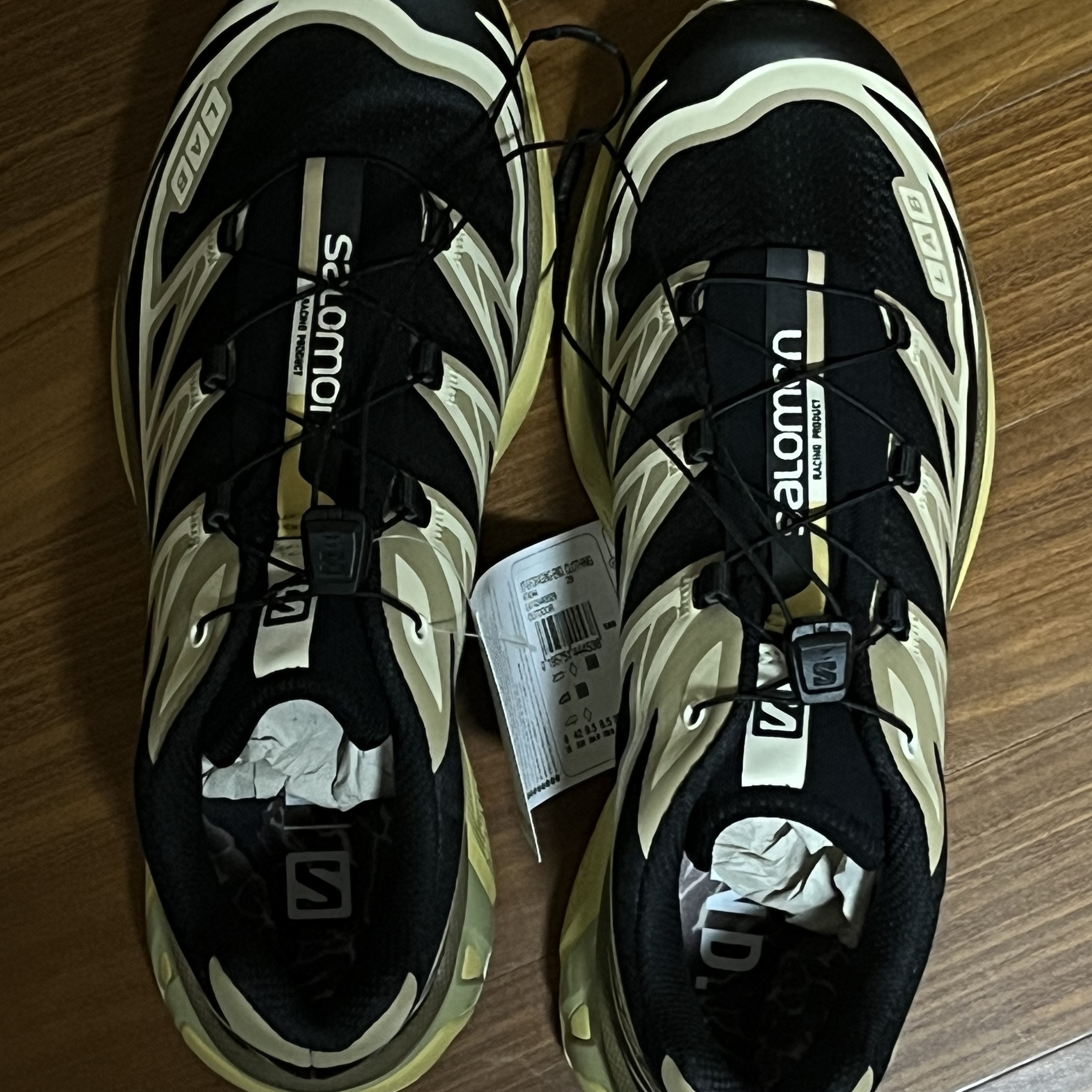 Salomon x END. XT-6 Dark Truffle 착용 스타일 - 3