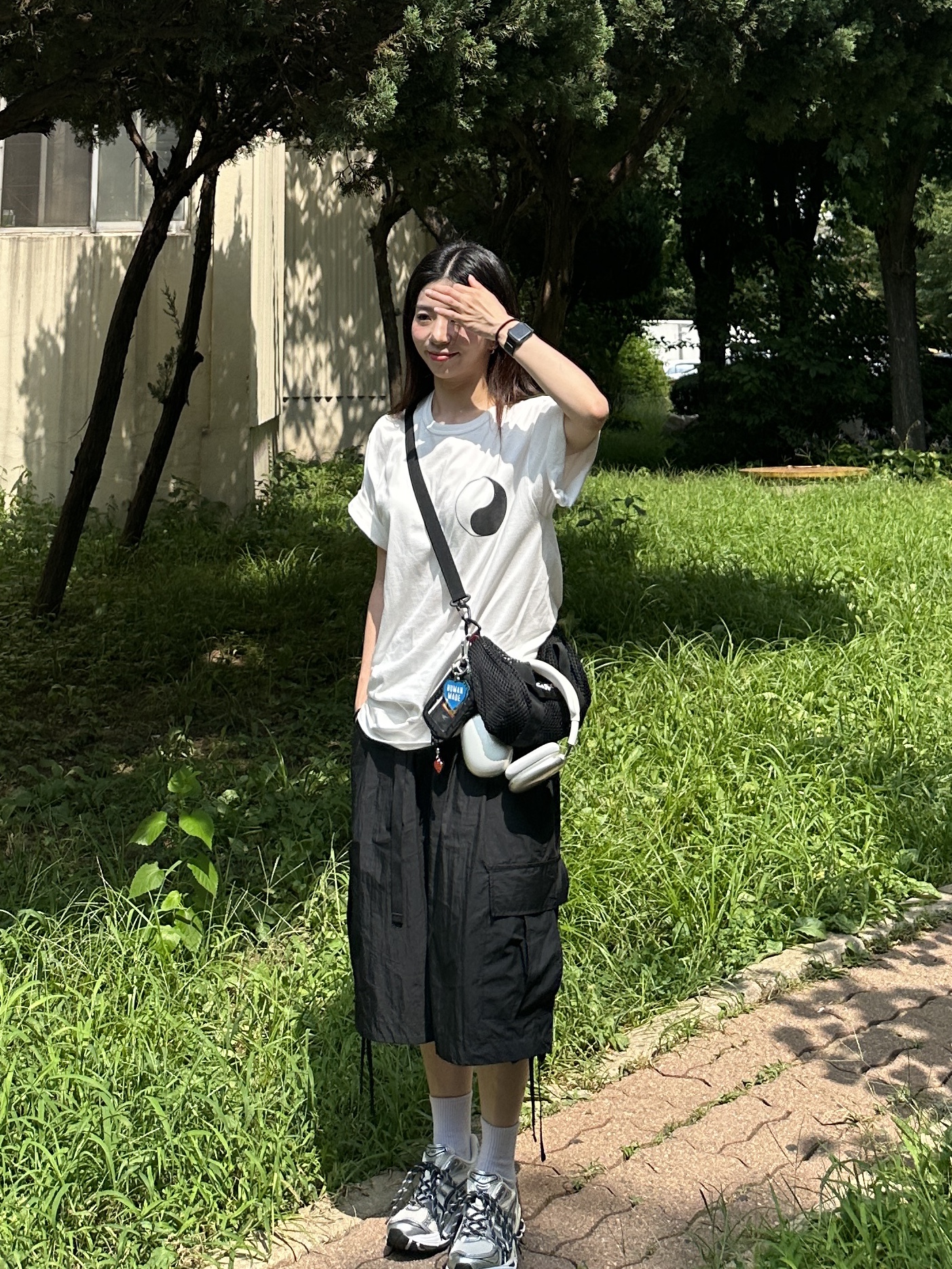 Asics x Kith Gel-Kayano 14 Cream Scarab, Supreme Mesh Mini Duffle Bag Black - 23SS 착용 스타일 - 2