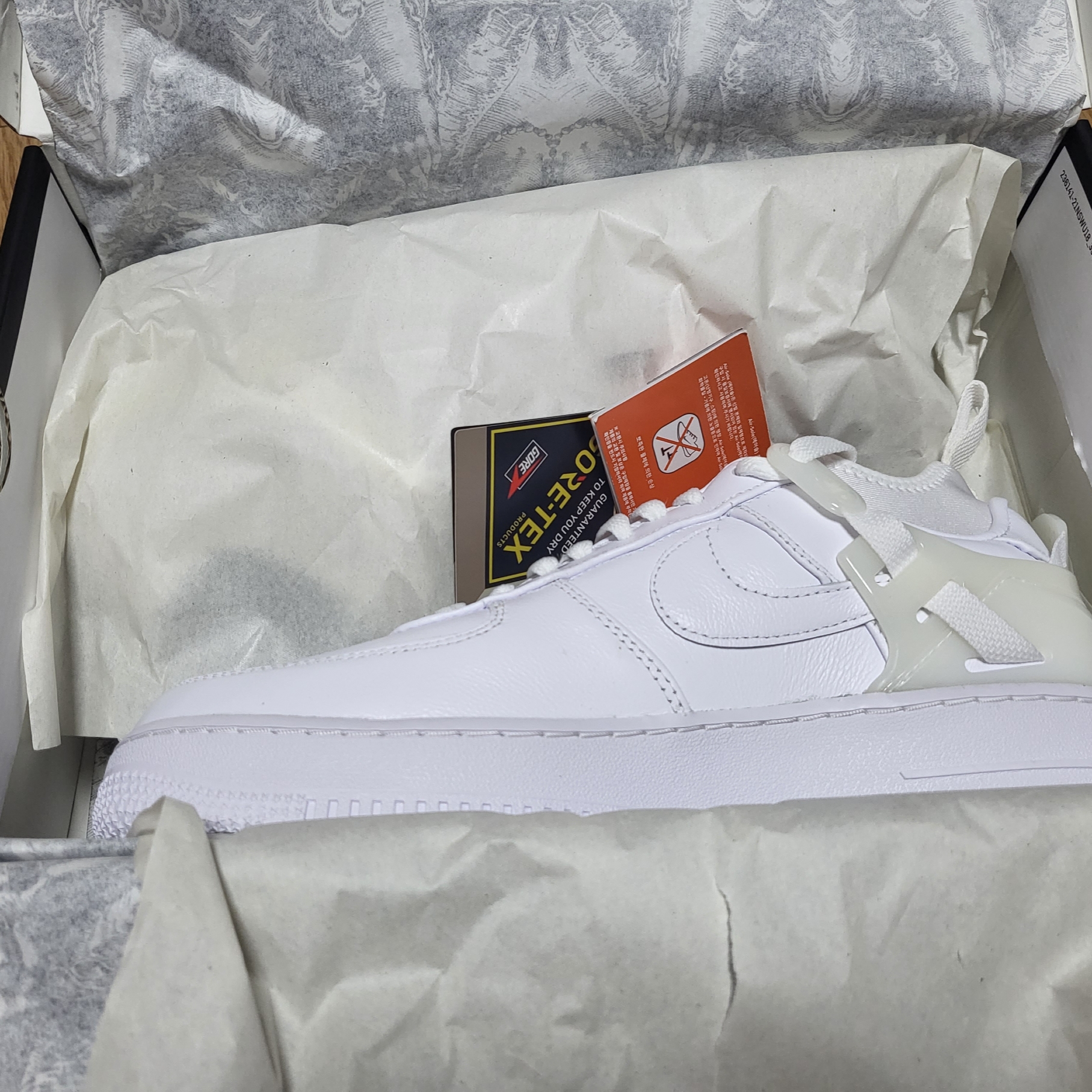 Nike x Undercover Air Force 1 Low SP White 착용 스타일