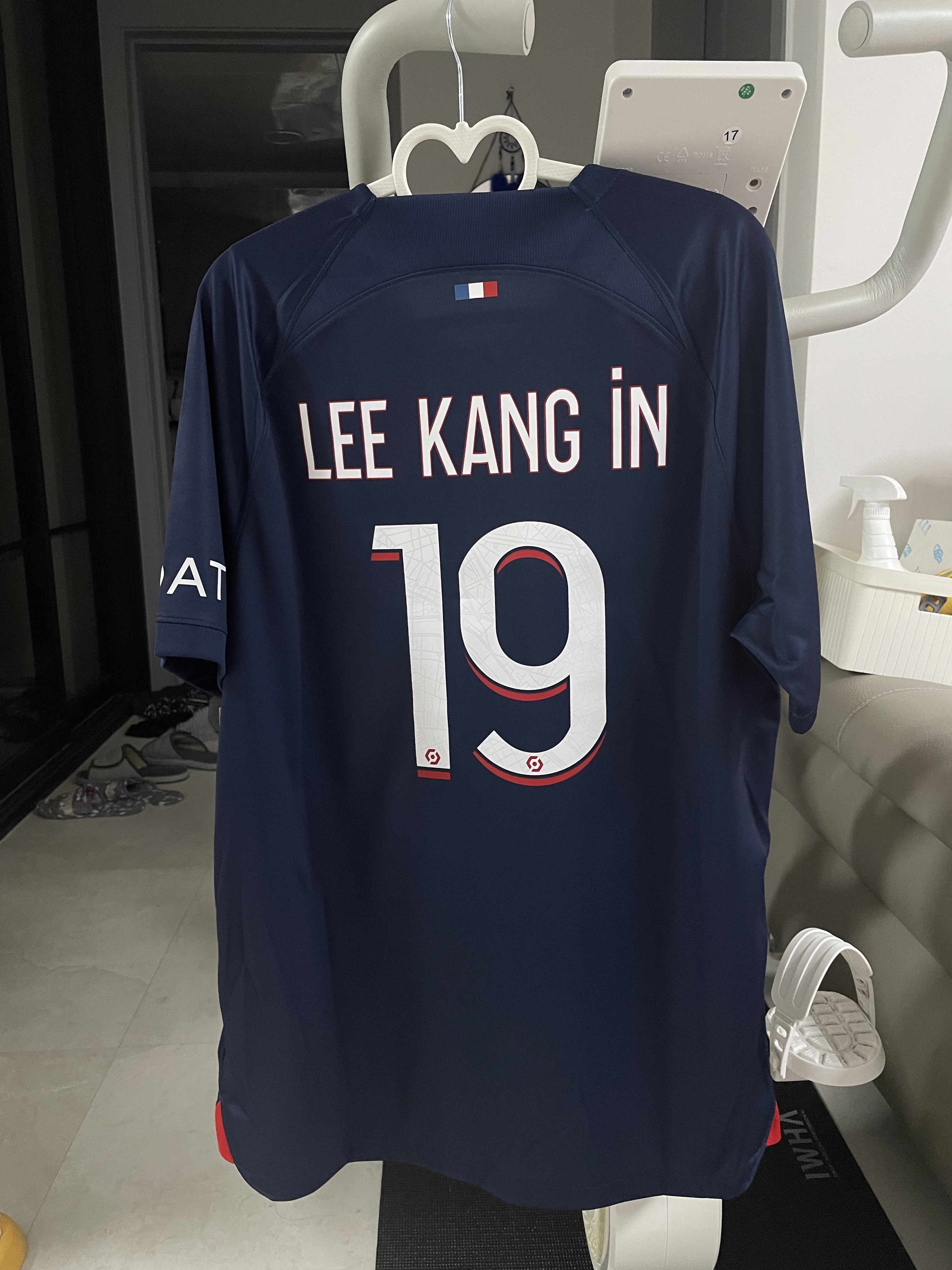 Nike Paris Saint-Germain 2023/24 Dri-Fit Stadium Home Jersey Midnight Navy (Non Marking Ver.) 착용 스타일