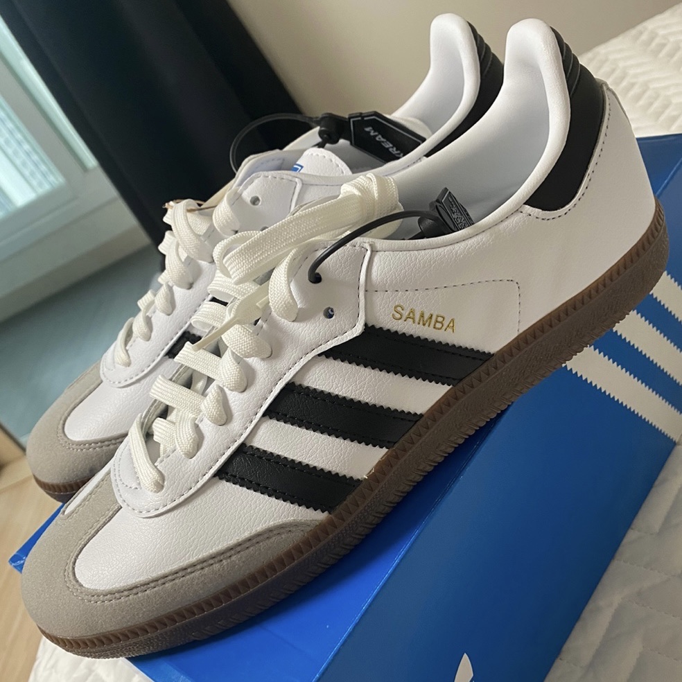 Adidas Samba Vegan White Black 착용 스타일