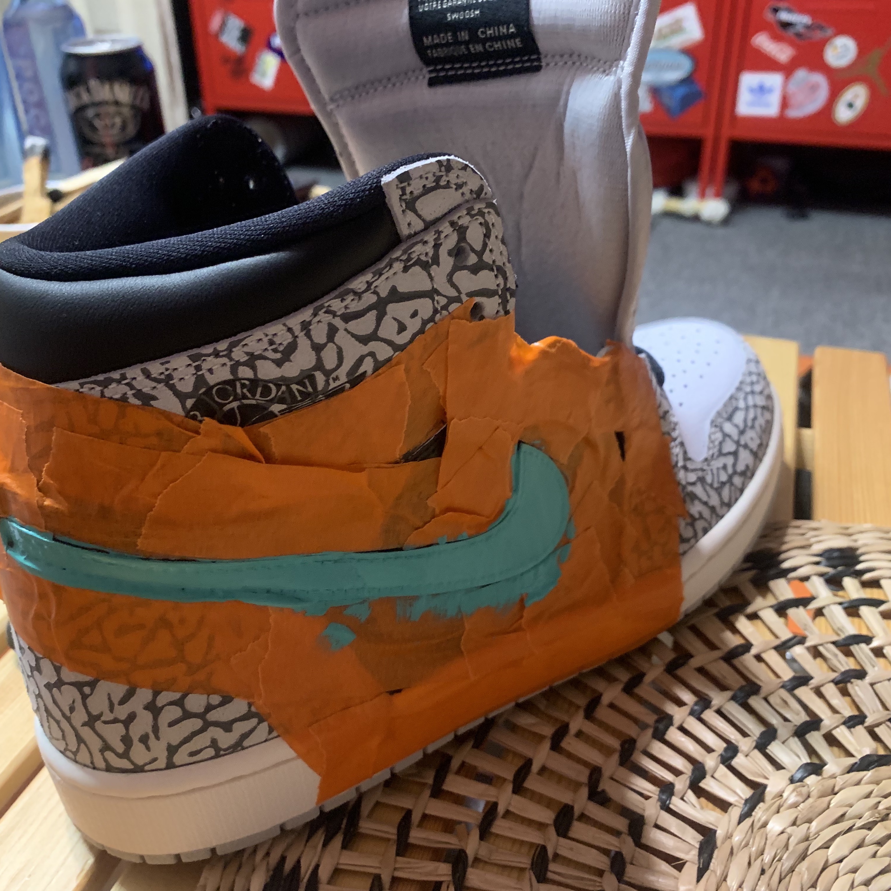 Jordan 1 Retro High White Elephant Print 착용 스타일 - 2