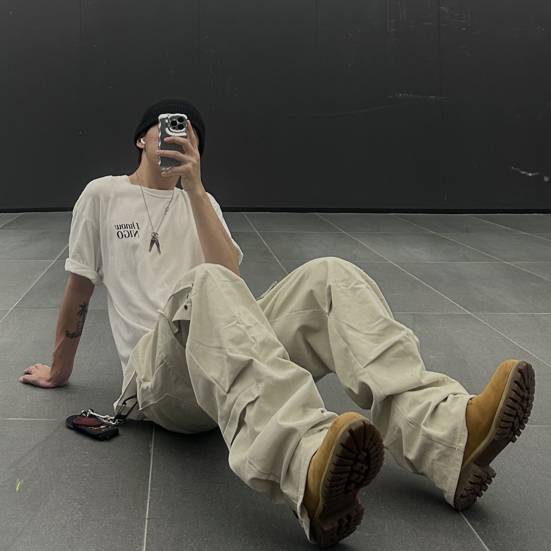 Timberland x Comme des Garcons Shirt x Supreme 6 Inch Boot Wheat - Medium, Apple iPhone 14 Pro 128GB Space Black (Korean Ver.) 착용 스타일 - 1