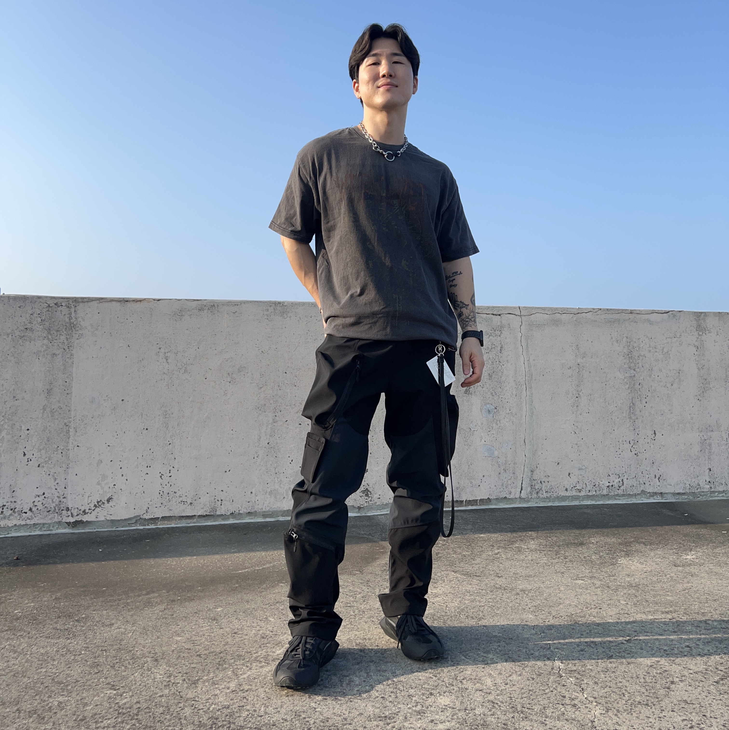 Undermycar Bucky Multi Pocket Dynamic Pants Dark Forest - 22SS, Our Legacy Ladon Brass Keychain Matte Nickel 착용 스타일