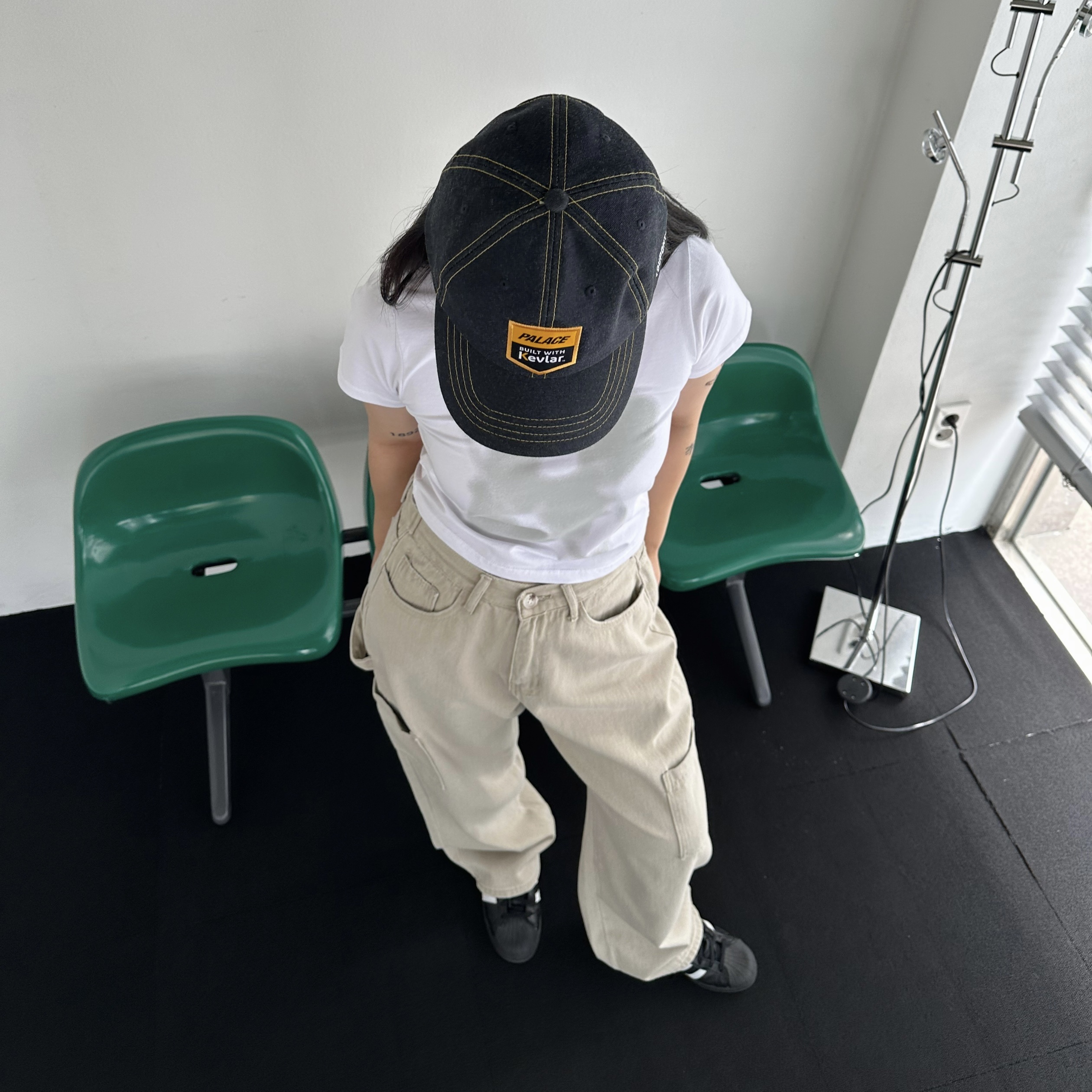 Adidas Superstar Core Black White, Palace Kevlar Denim 6-Panel Indigo - 22FW 착용 스타일 - 2