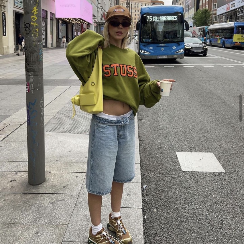 Stussy Relaxed Oversized Crew Green, Salomon XT-6 Rubber Lizard 착용 스타일