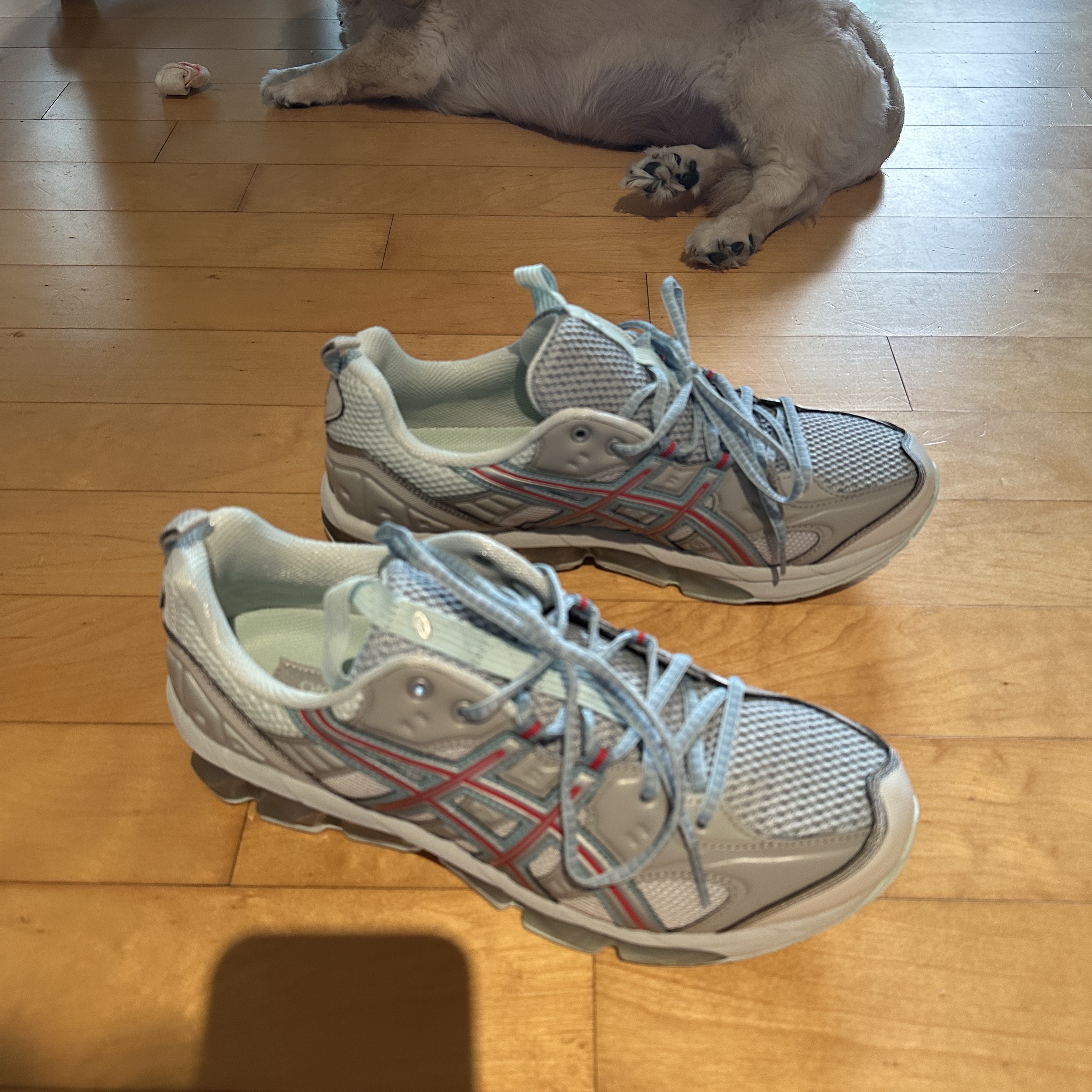 Asics US3-S Gel-Quantum 360 VII Kiso Glacier Grey 착용 스타일 - 2