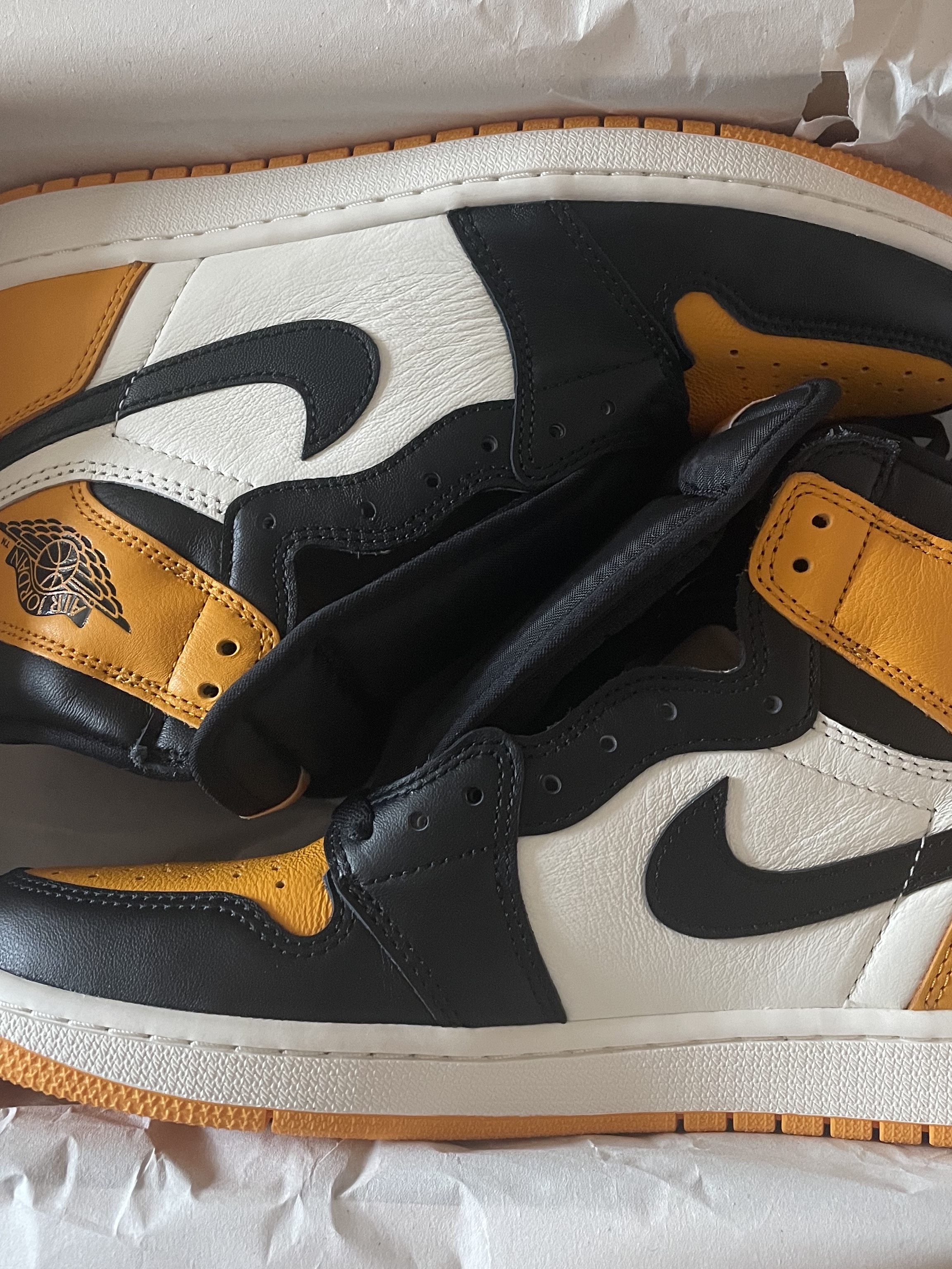 Jordan 1 Retro High OG Taxi 착용 스타일