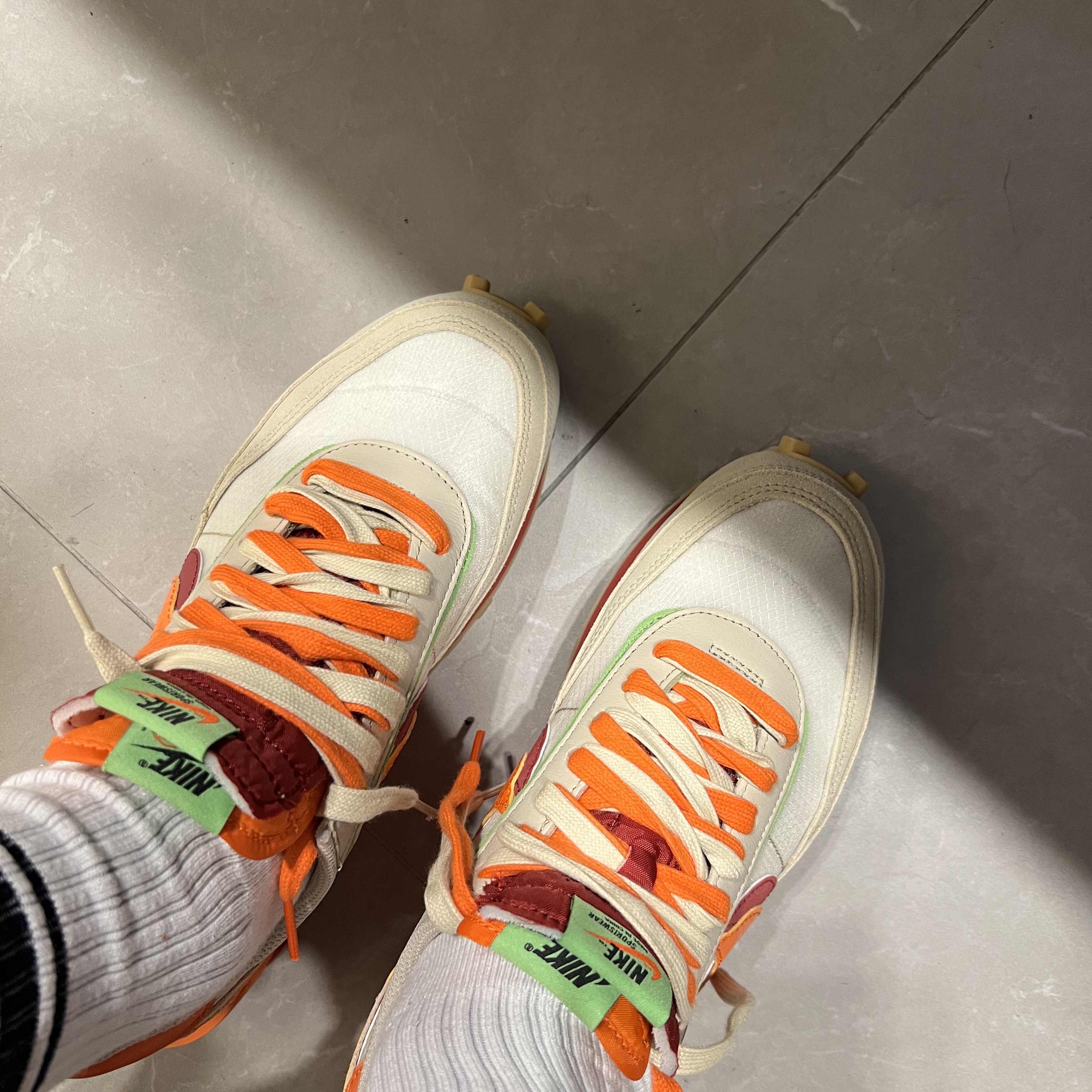 Nike x Sacai x Clot LDWaffle Orange Blaze 착용 스타일