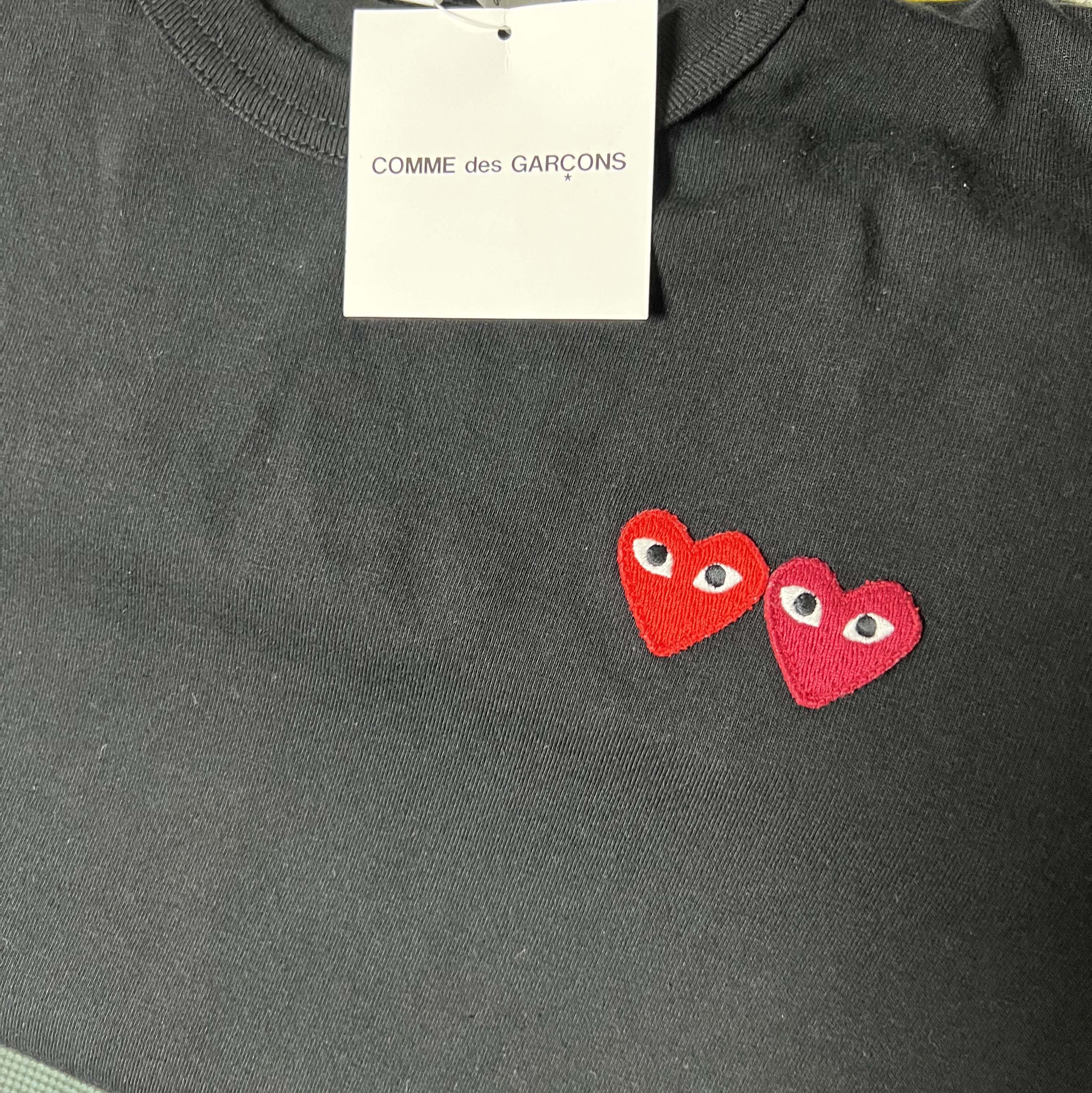 (W) Play Comme des Garcons Double Heart T-Shirt Black 착용 스타일