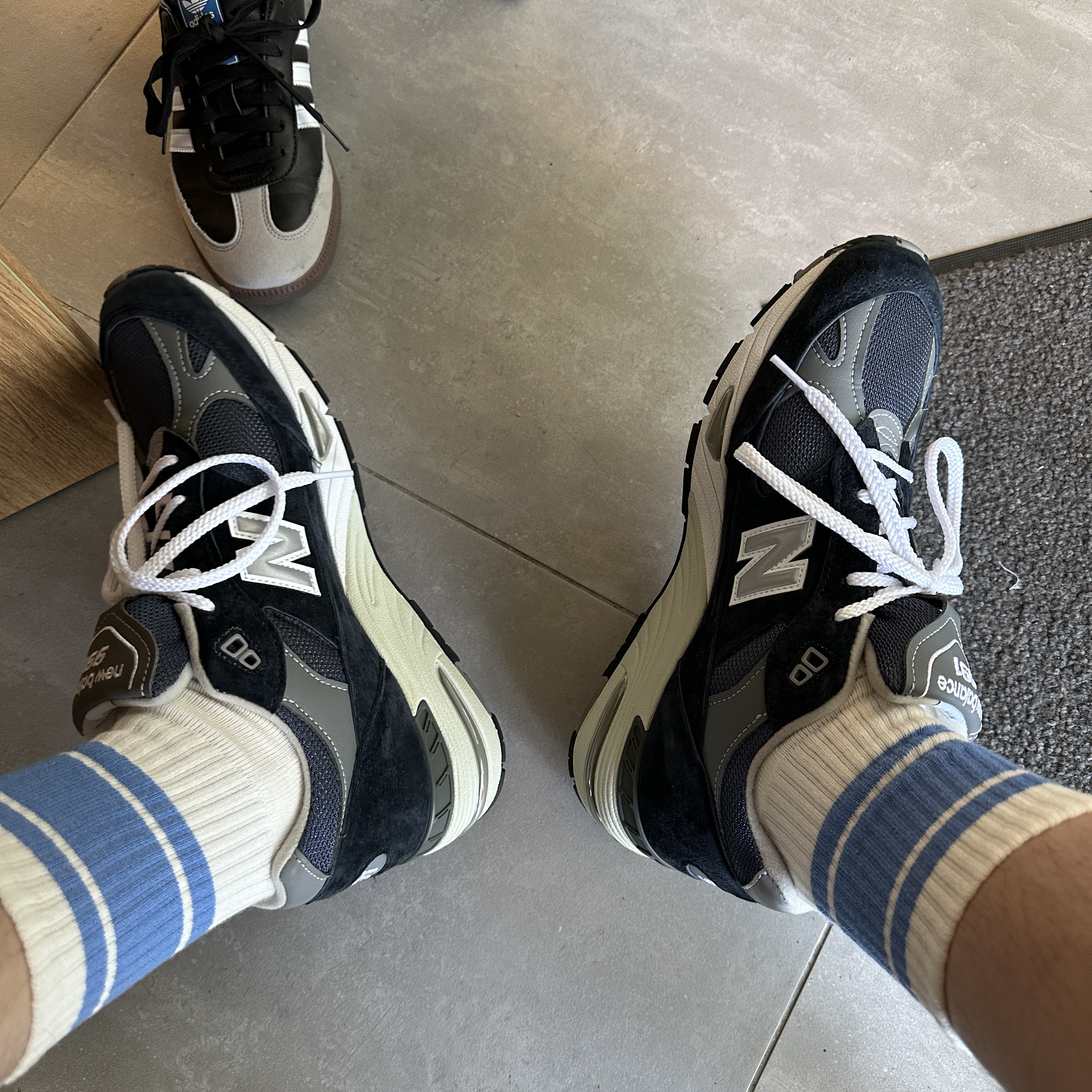 New Balance 991 Made in UK Navy 착용 스타일 - 1