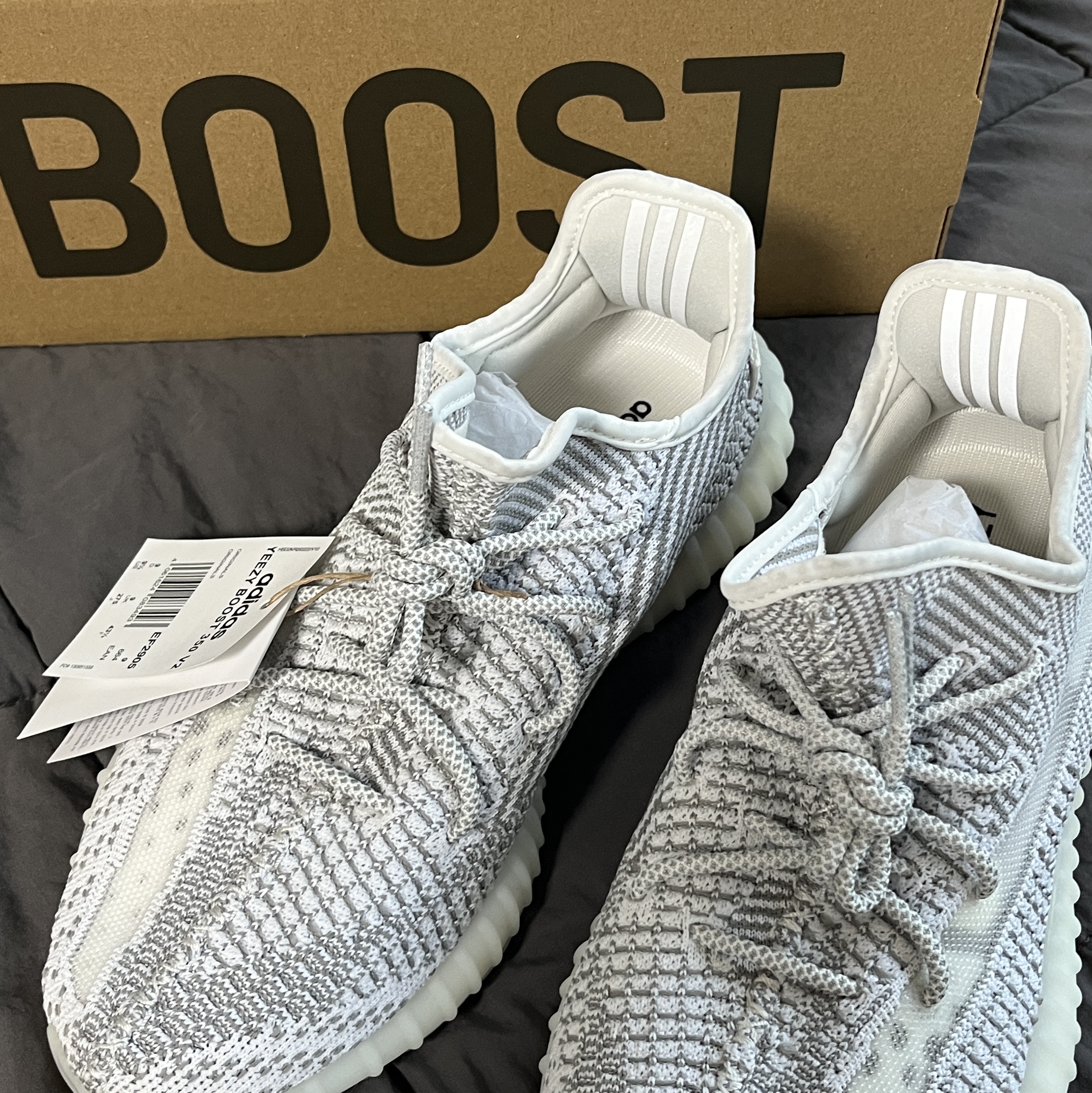 Adidas Yeezy Boost 350 V2 Static 2023 착용 스타일