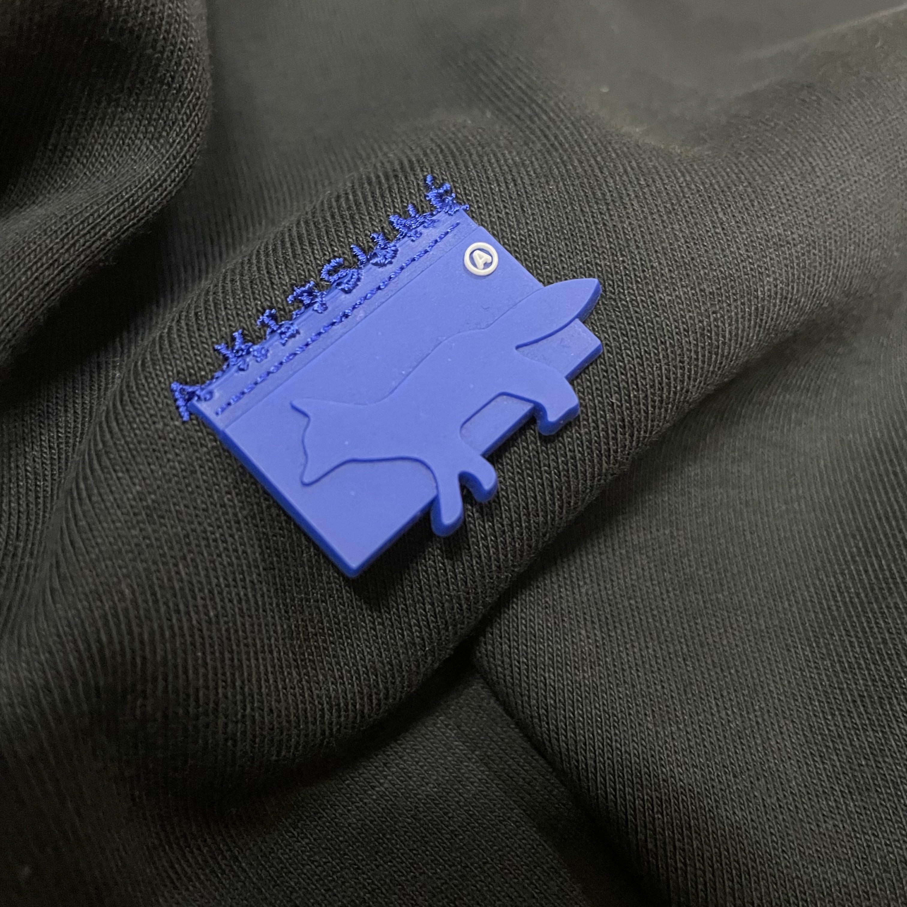 Maison Kitsune x Ader Error Meditation Fox T-Shirt Black 착용 스타일 - 4