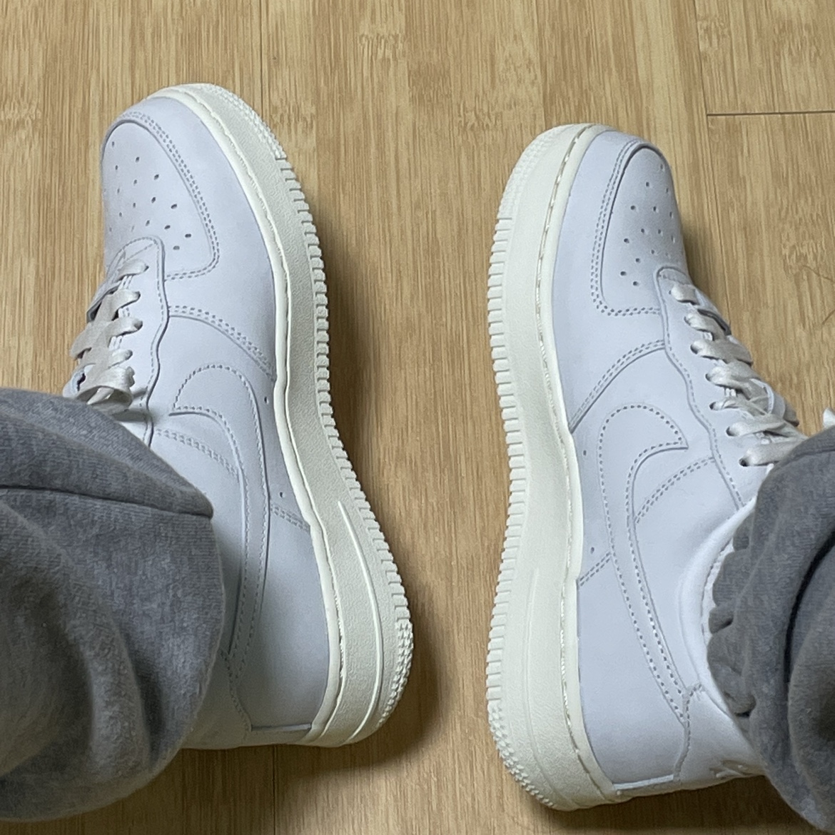 (W) Nike Air Force 1 PRM MF Summit White 착용 스타일