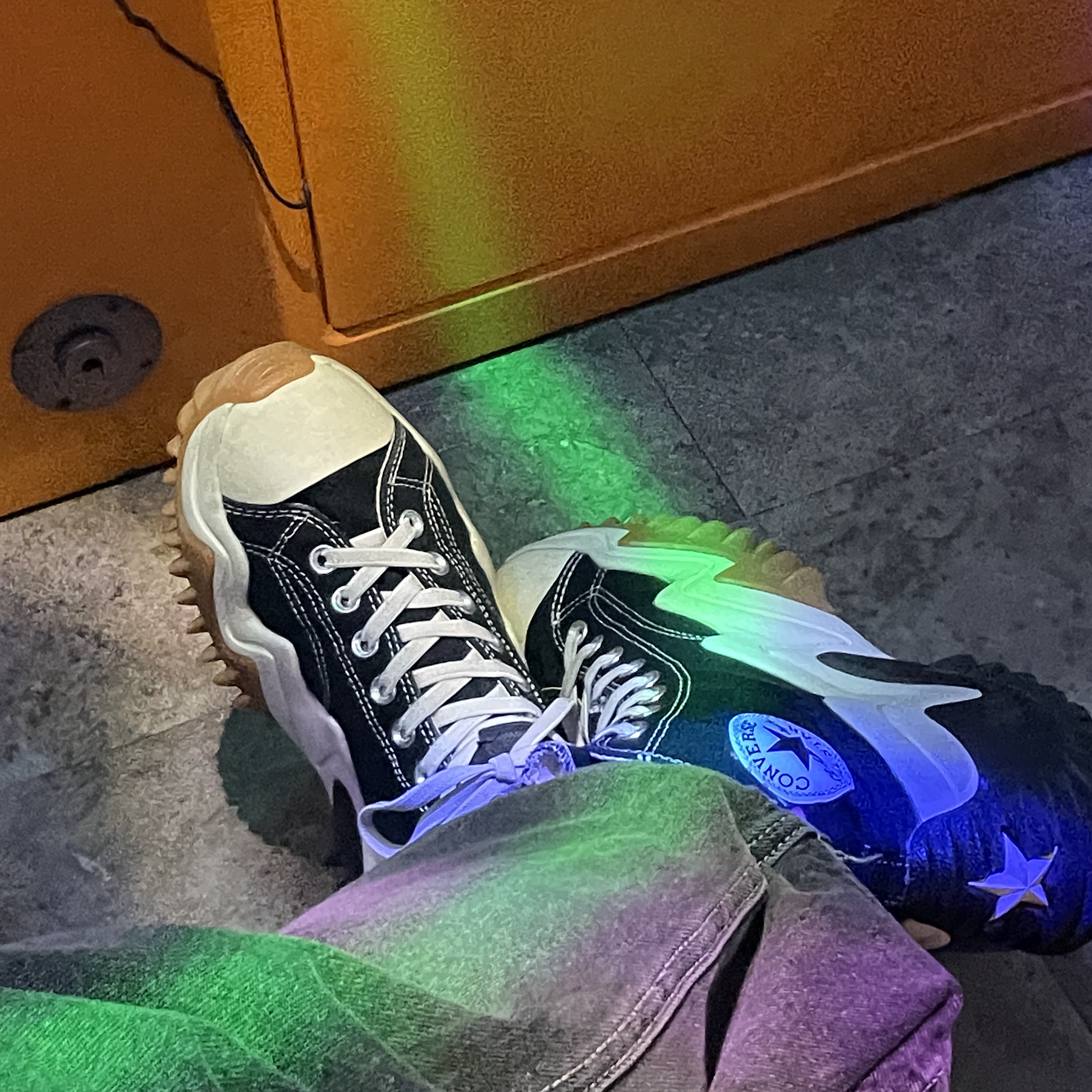 Converse Run Star Motion High Black 착용 스타일