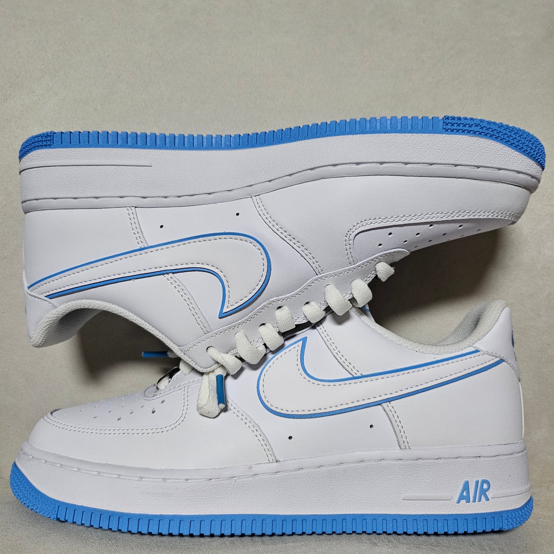 Nike Air Force 1 '07 White University Blue 착용 스타일 - 1