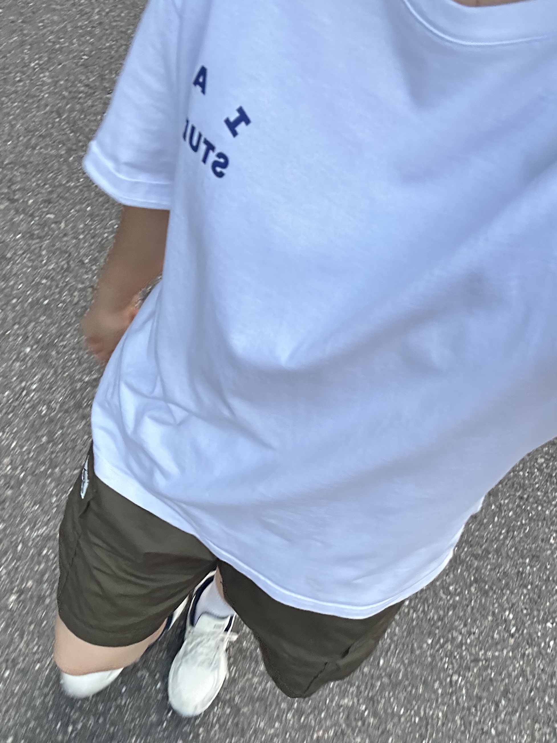 IAB Studio T-Shirt White Navy - 22FW, Asics Gel-Venture 6 SPS Birch French Blue 착용 스타일