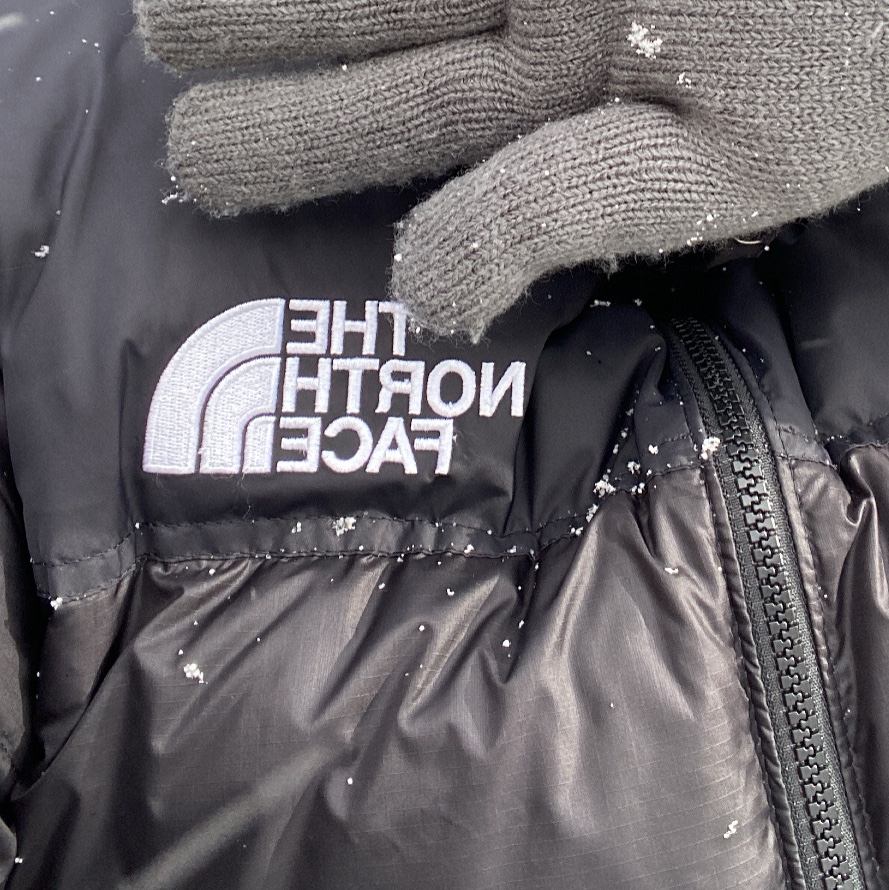 The North Face 1996 Eco Nuptse Jacket Black 착용 스타일