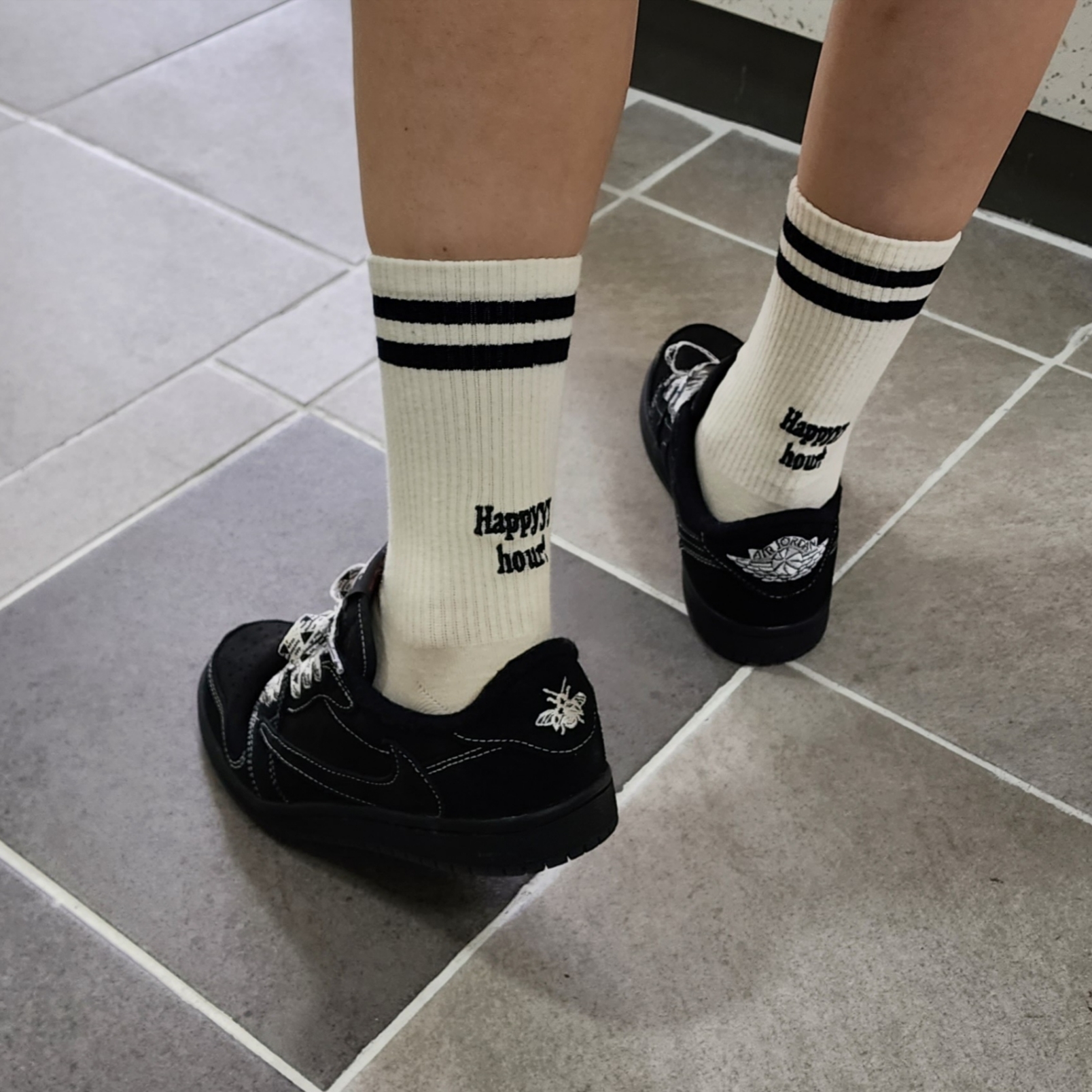 (PS) Jordan 1 x Travis Scott Retro Low OG SP Black Phantom 착용 스타일