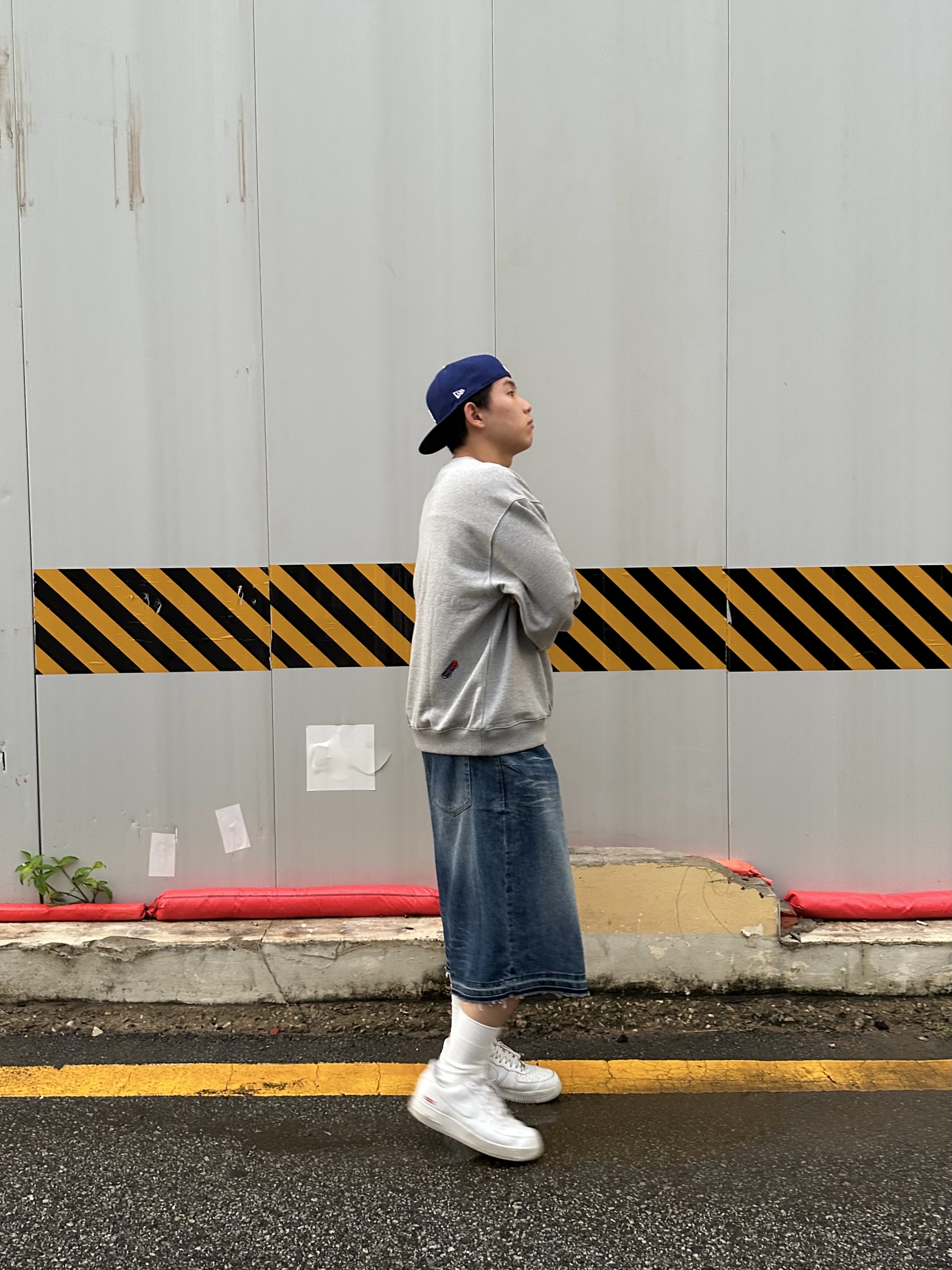 Nike x Supreme Air Force 1 Low White 착용 스타일 - 2