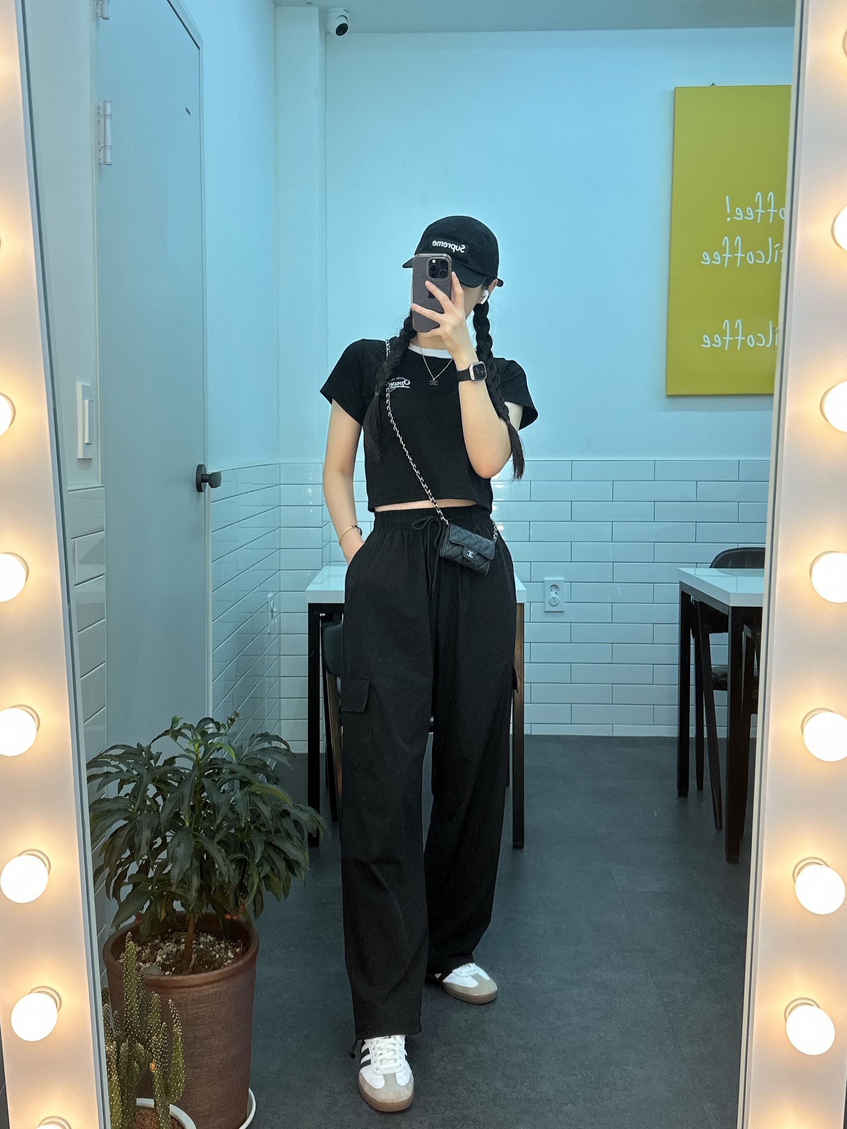 Supreme Washed Chino Twill Camp Cap Black, Adidas Samba Vegan White Black 착용 스타일 - 1