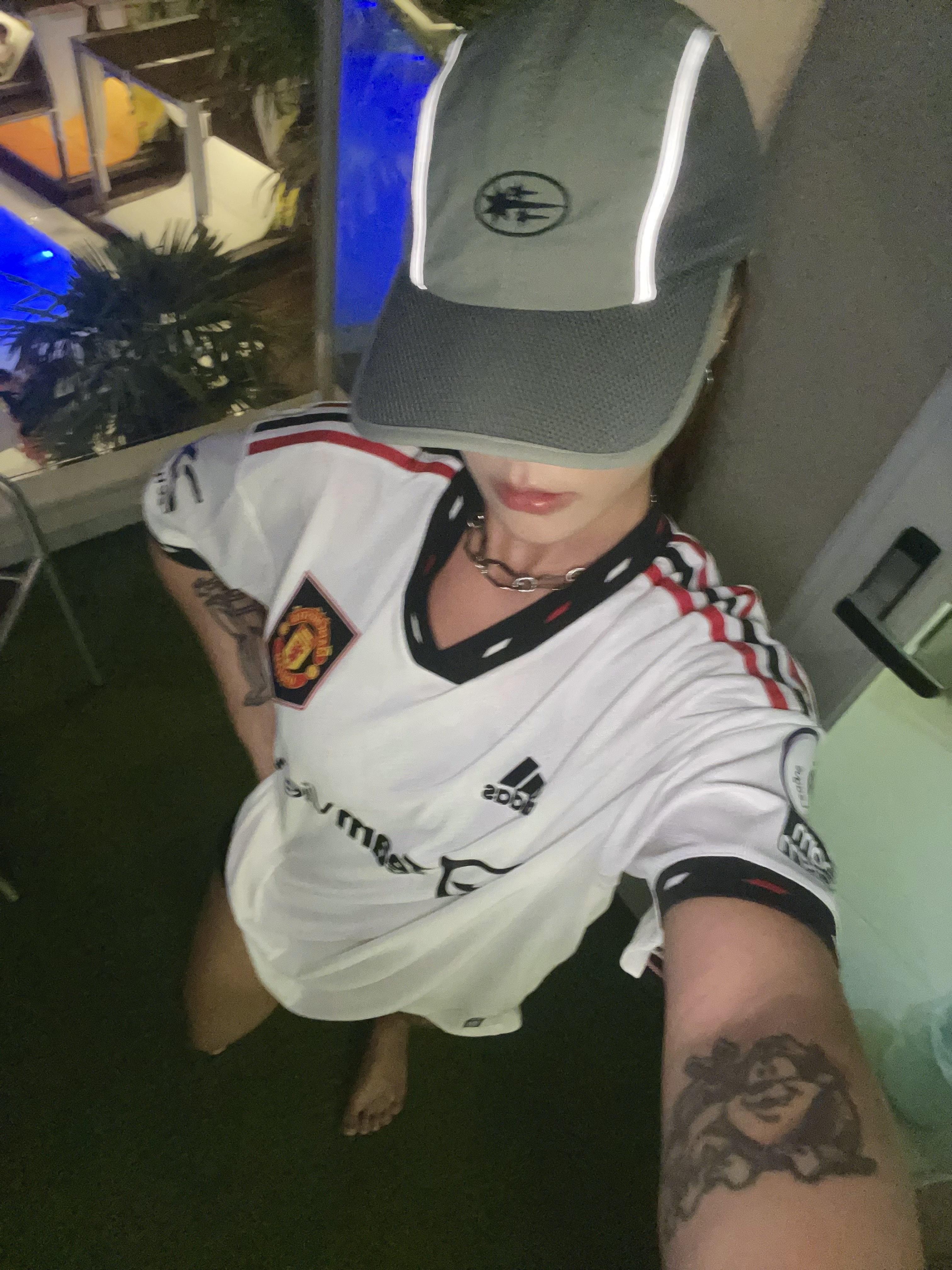 Adidas Manchester United 2022/23 Away Jersey White - KR Sizing (Non Marking Ver.) 착용 스타일 - 5