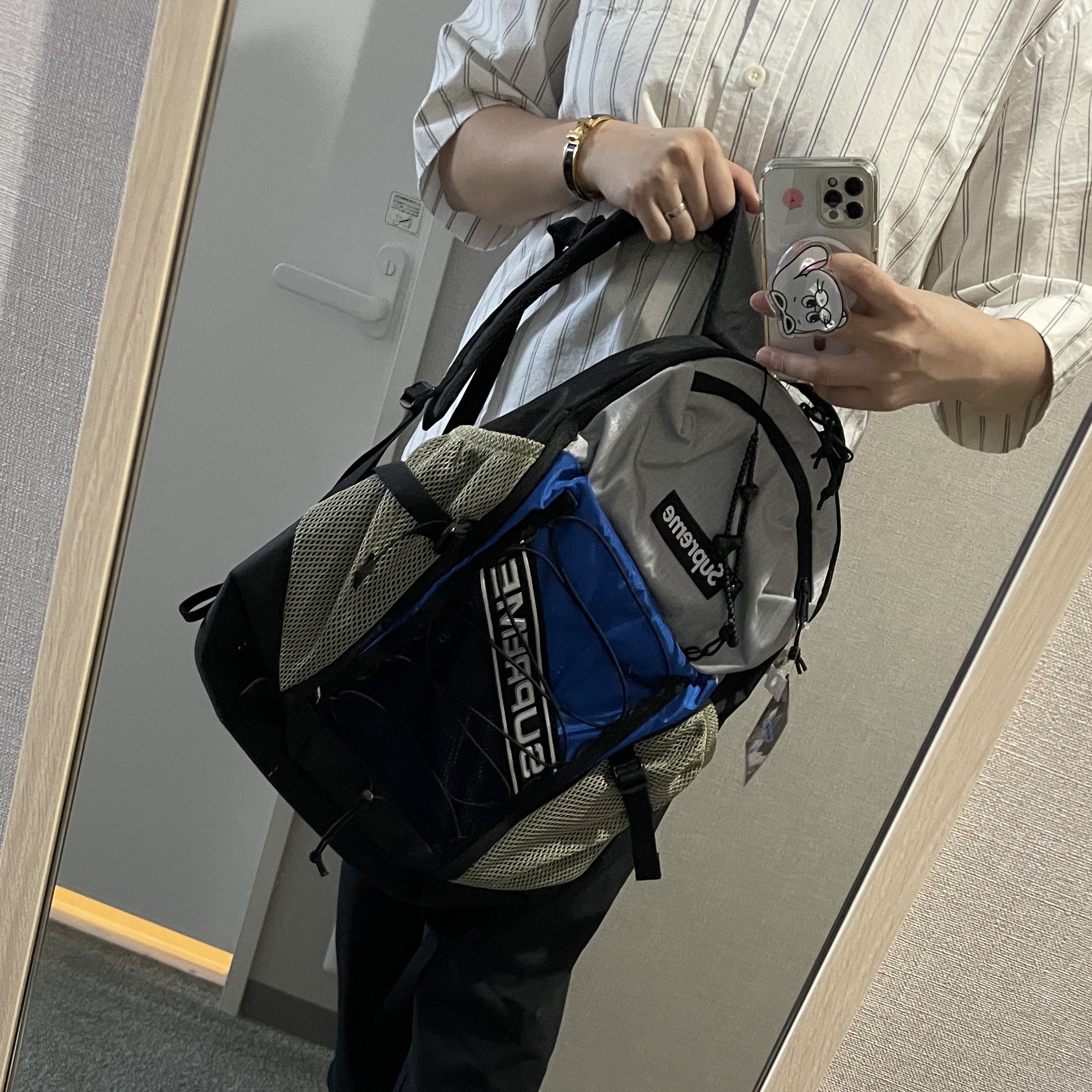 Supreme Backpack Blue - 23FW 착용 스타일