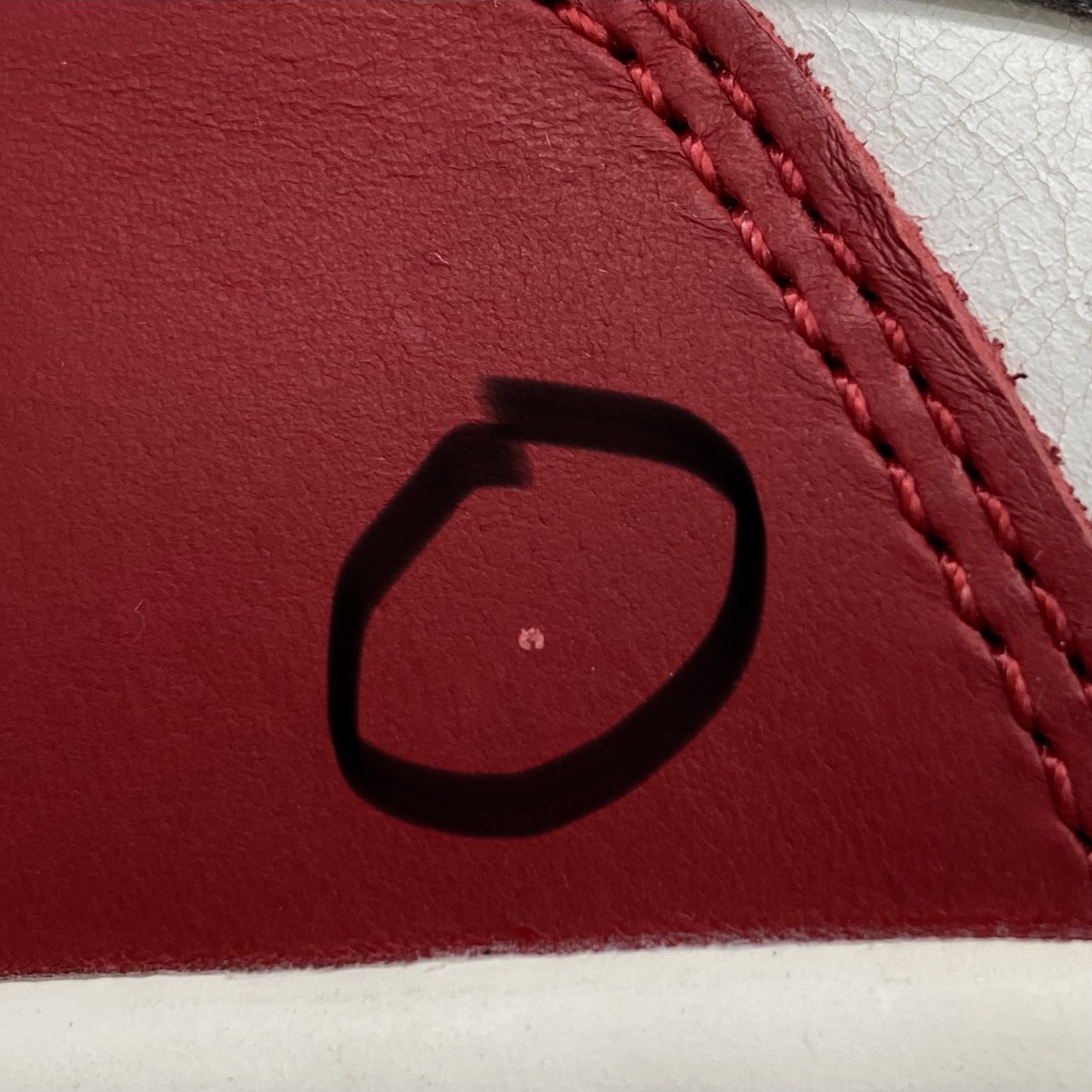 (W) Nike Dunk Low Retro PRM Team Red and White 착용 스타일 - 4