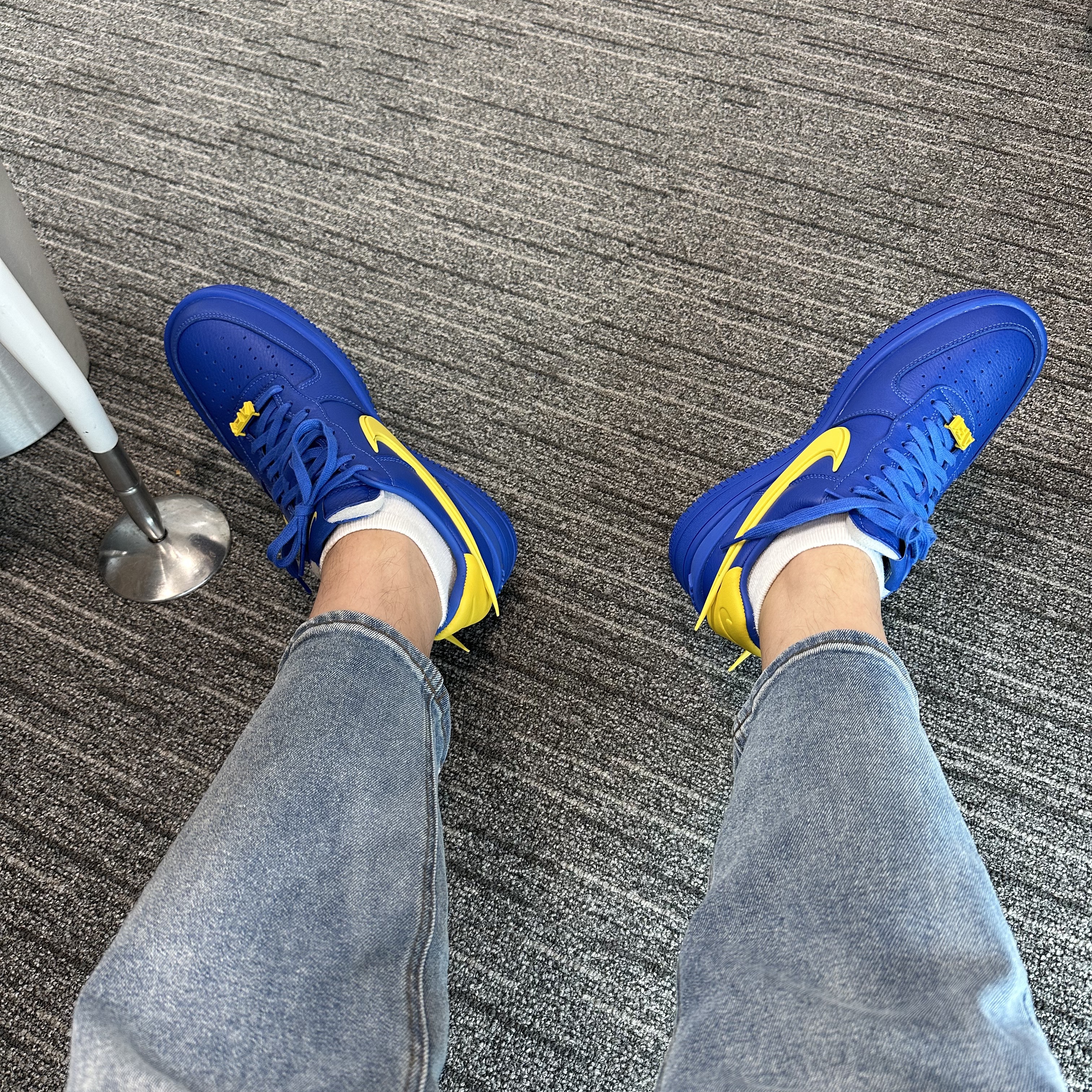 Nike x Ambush Air Force 1 Low SP Game Royal and Vivid Sulfur 착용 스타일