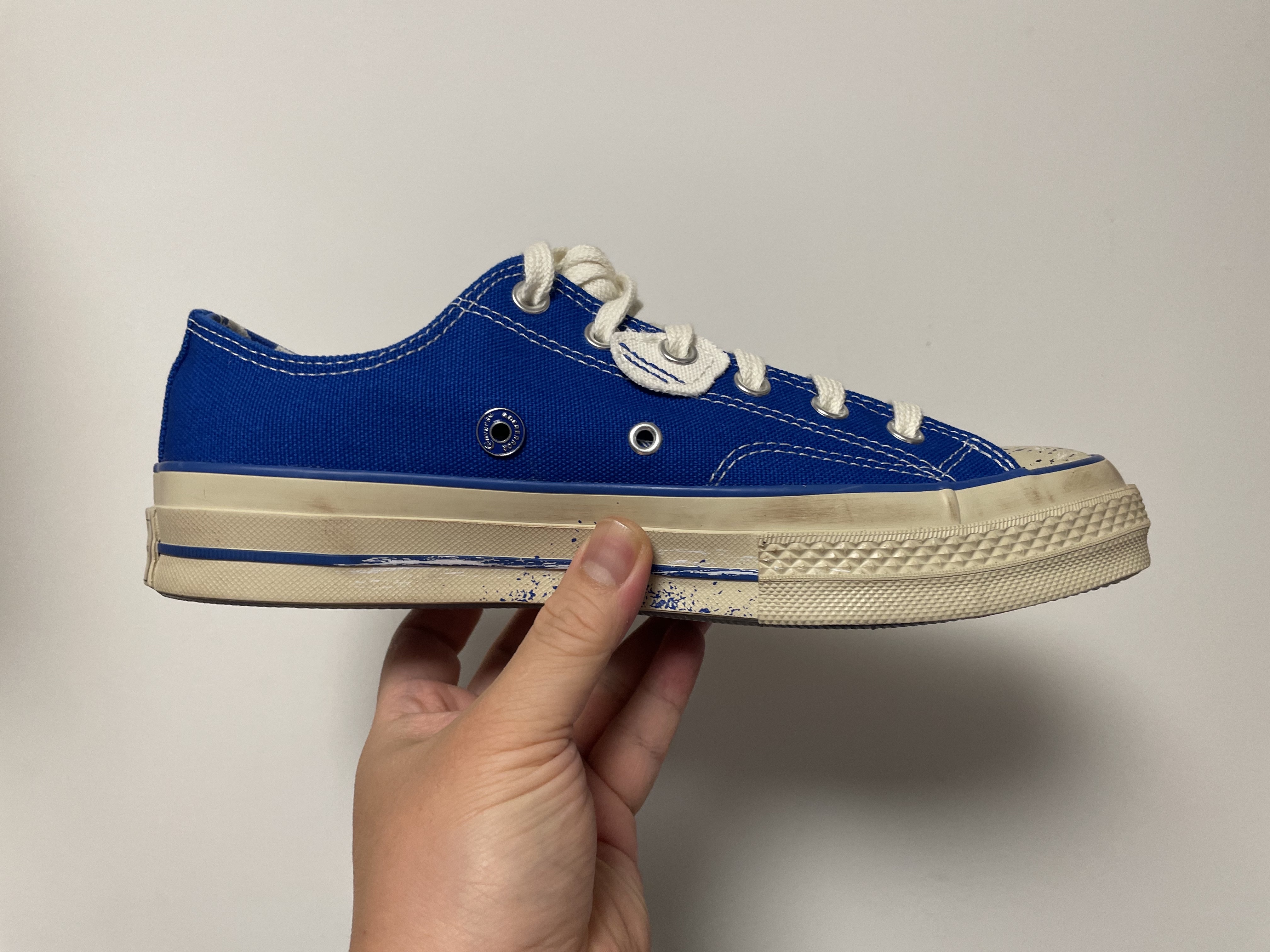 Converse x Ader Error Chuck 70 Ox Imperial Blue 착용 스타일 - 3