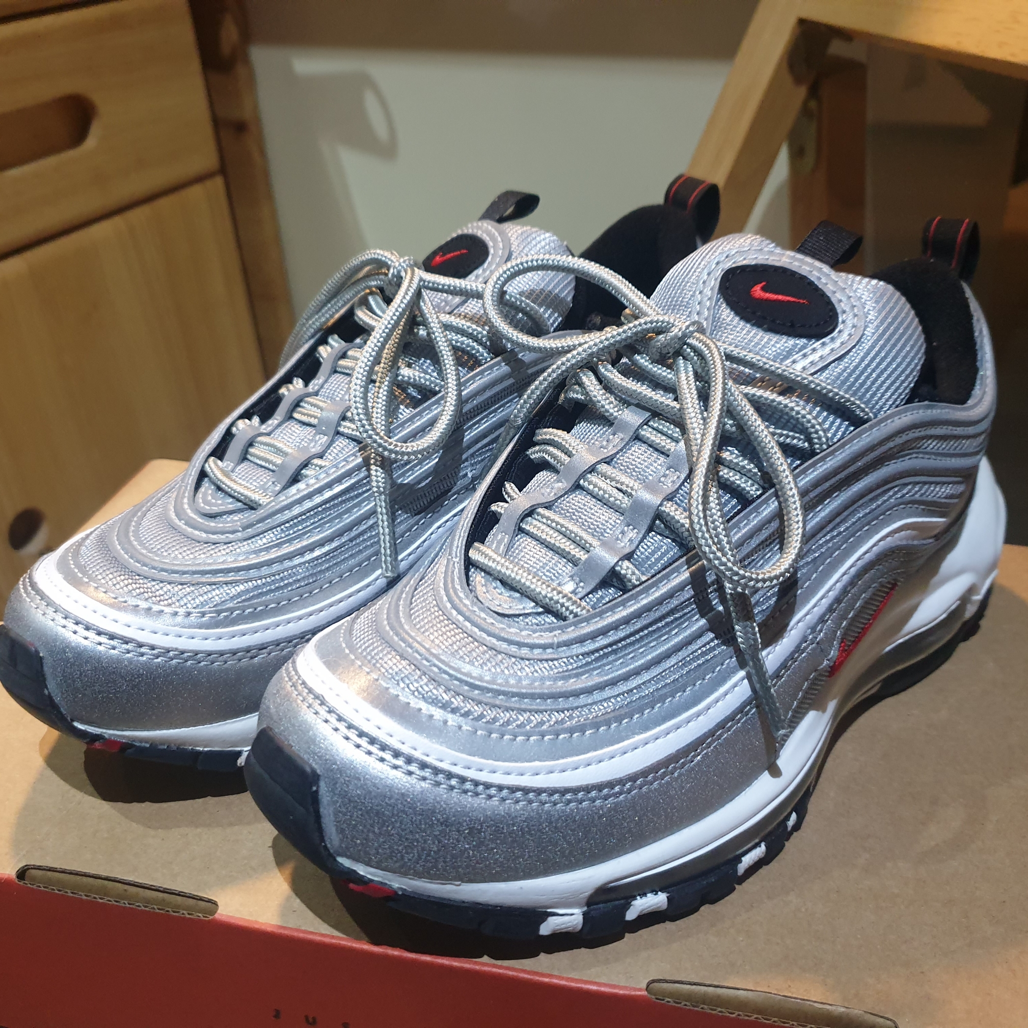 (W) Nike Air Max 97 OG Silver Bullet 2022 착용 스타일