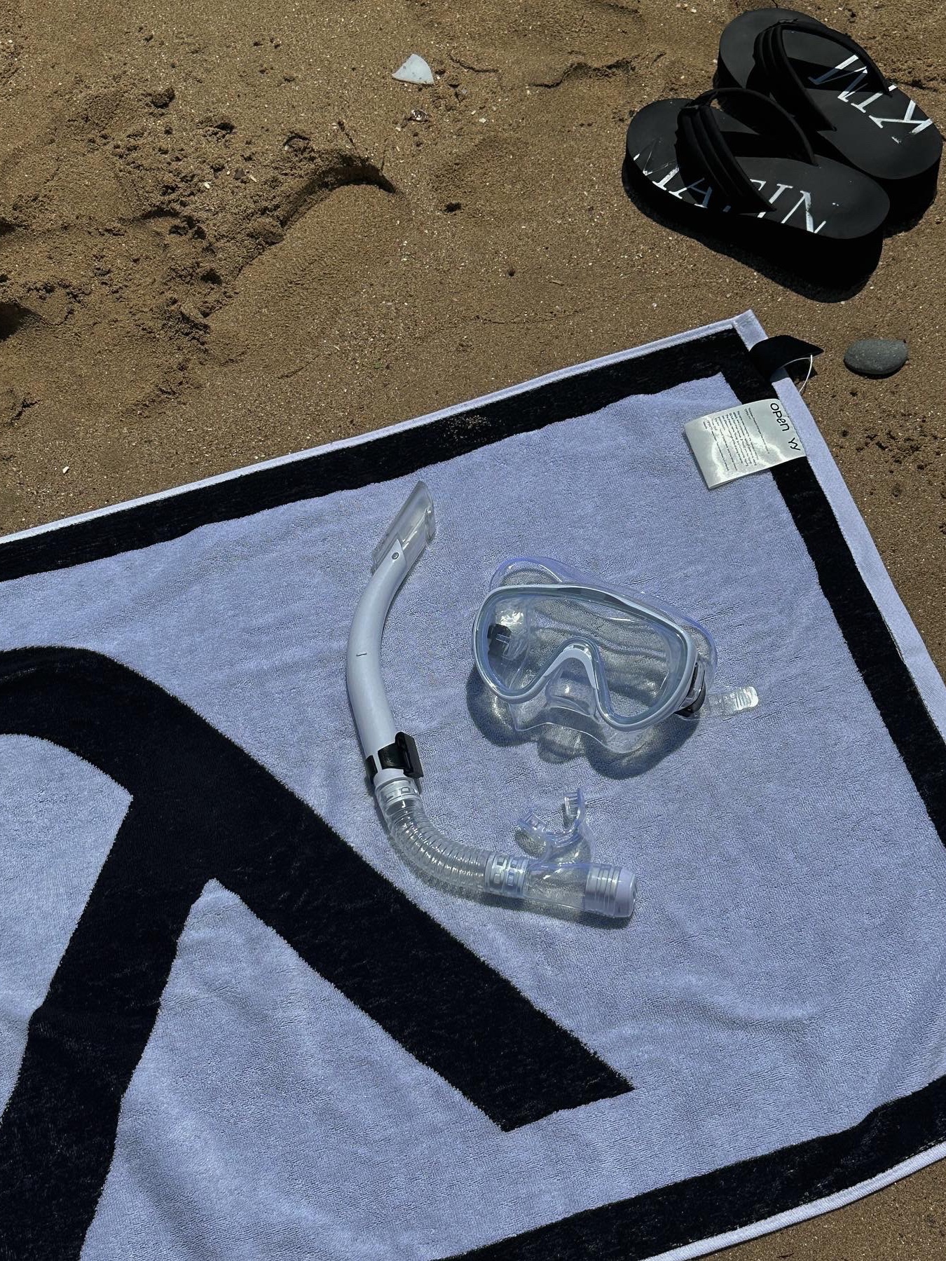 Jacquemus Le Bob Artichaut Bucket Hat Black 착용 스타일 - 5