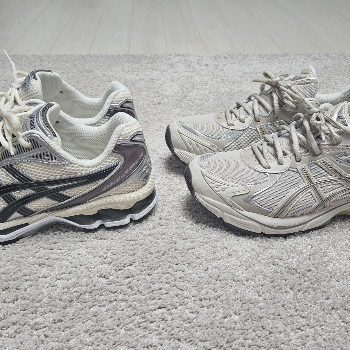 Asics Gel-Kayano 14 Cream Black 착용 스타일