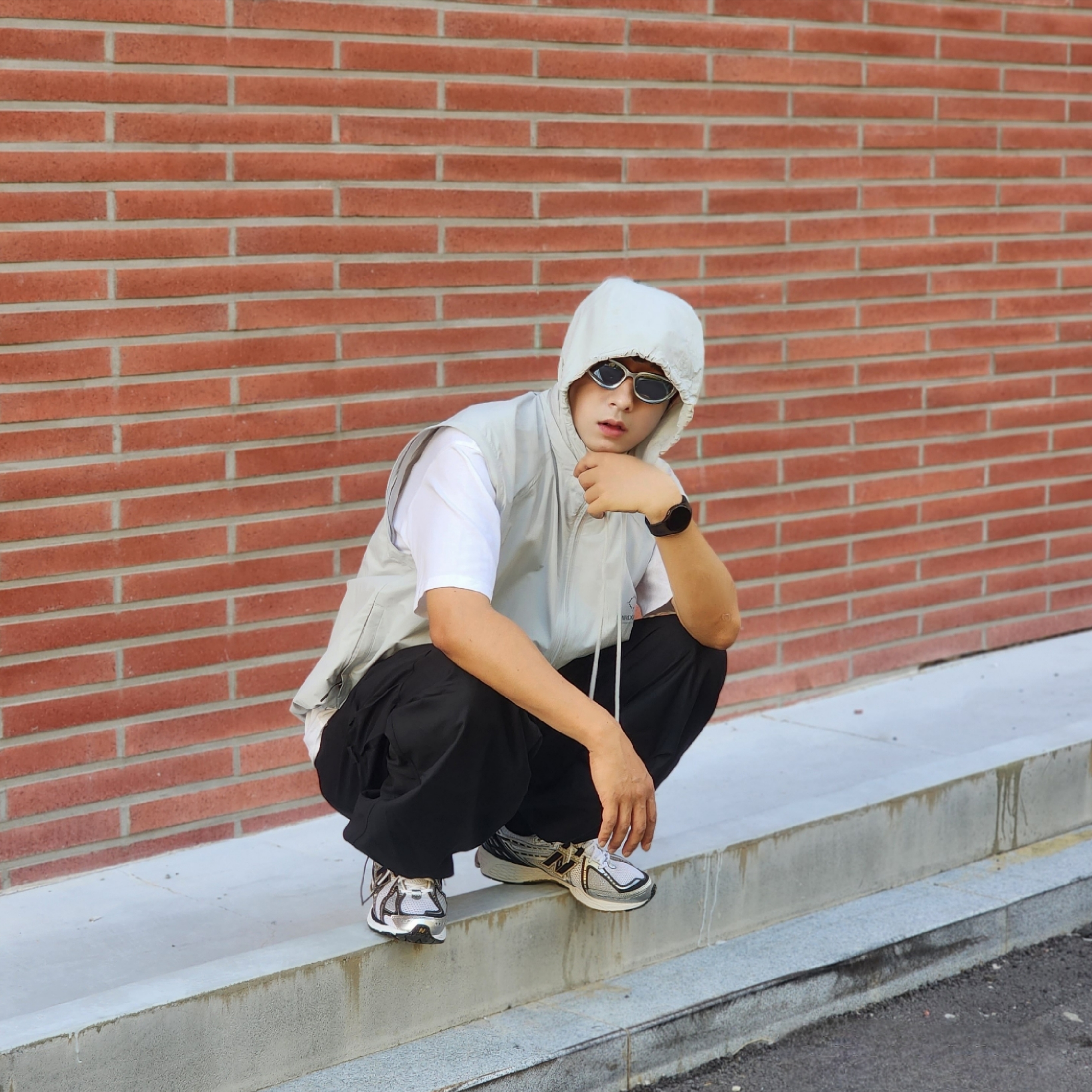 New Balance 1906R White Gold 착용 스타일 - 5